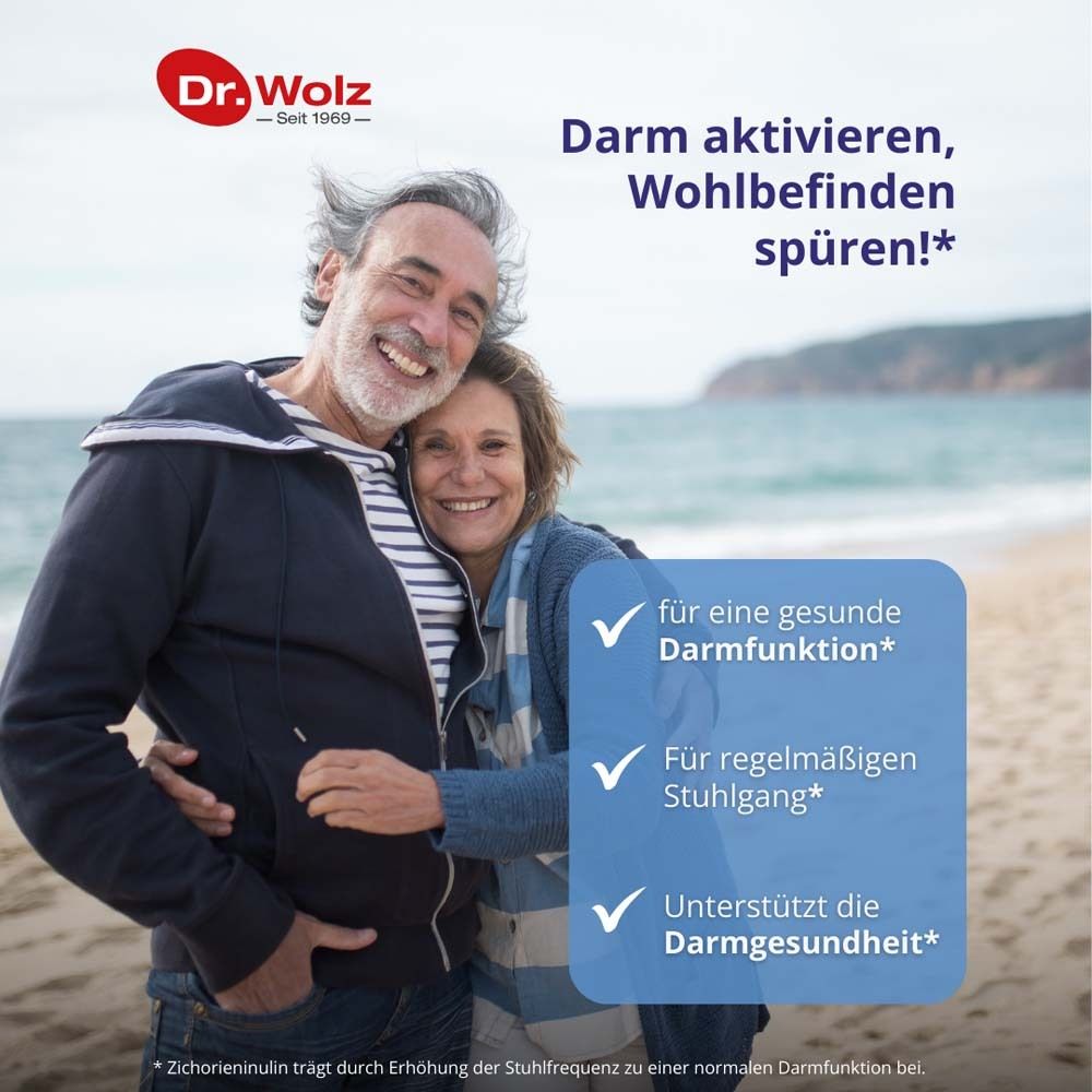 Älteres Paar umarmt sich. Text: Darm aktivieren, Wohlbefinden spüren! Informationen zu gesunder Darmfunktion und regelmäßigem Stuhlgang.