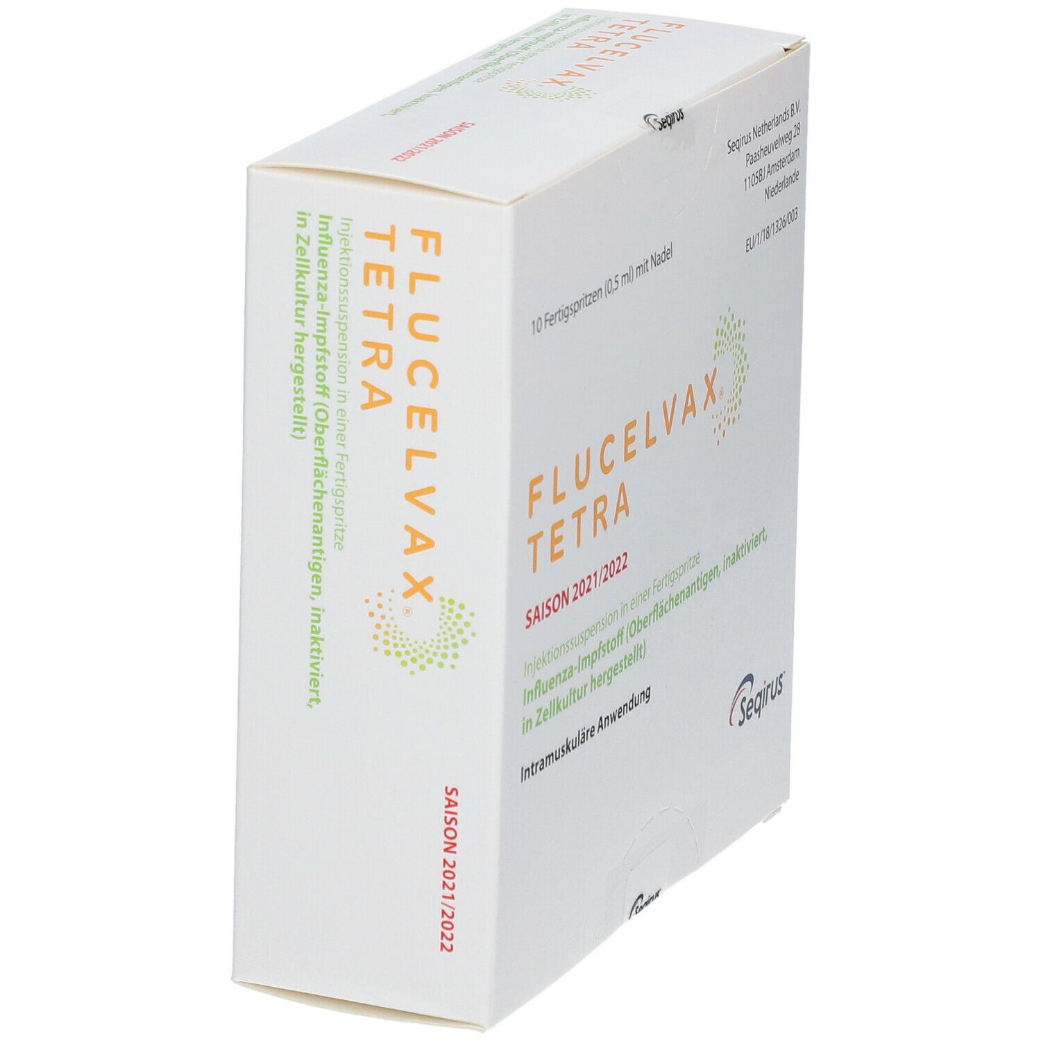 Weiße Verpackung mit Aufschrift Flucelvax Tetra. Saison 2021/2022. 10 Fertigspritzen. Grün-orangenes Logo. Text in deutscher Sprache.