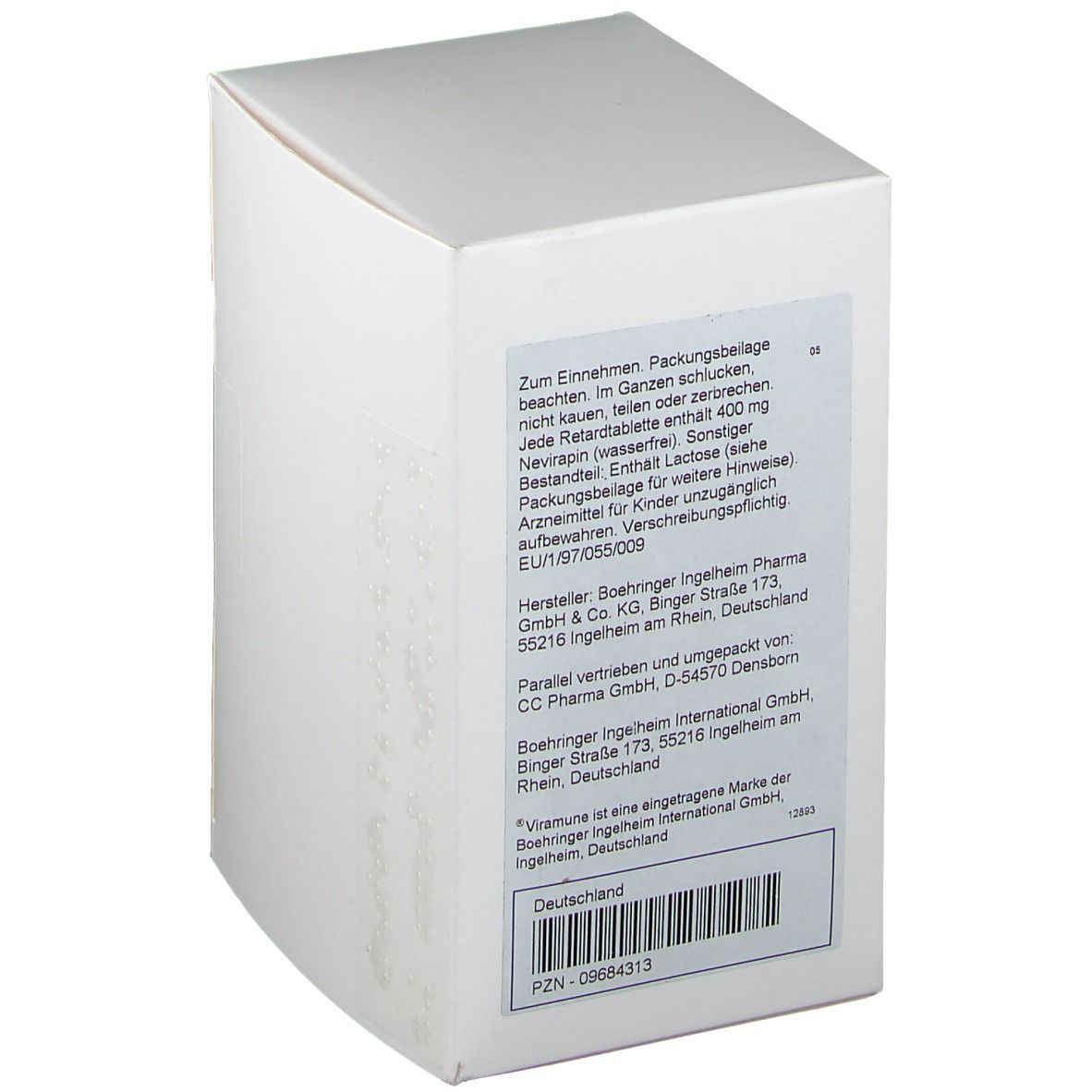 Rückseite der Viramune® 400 mg Packung. Weiße Schachtel mit Text und Barcode. Text: Viramune®, 400 mg, Herstellerinformationen, Chargennummer.