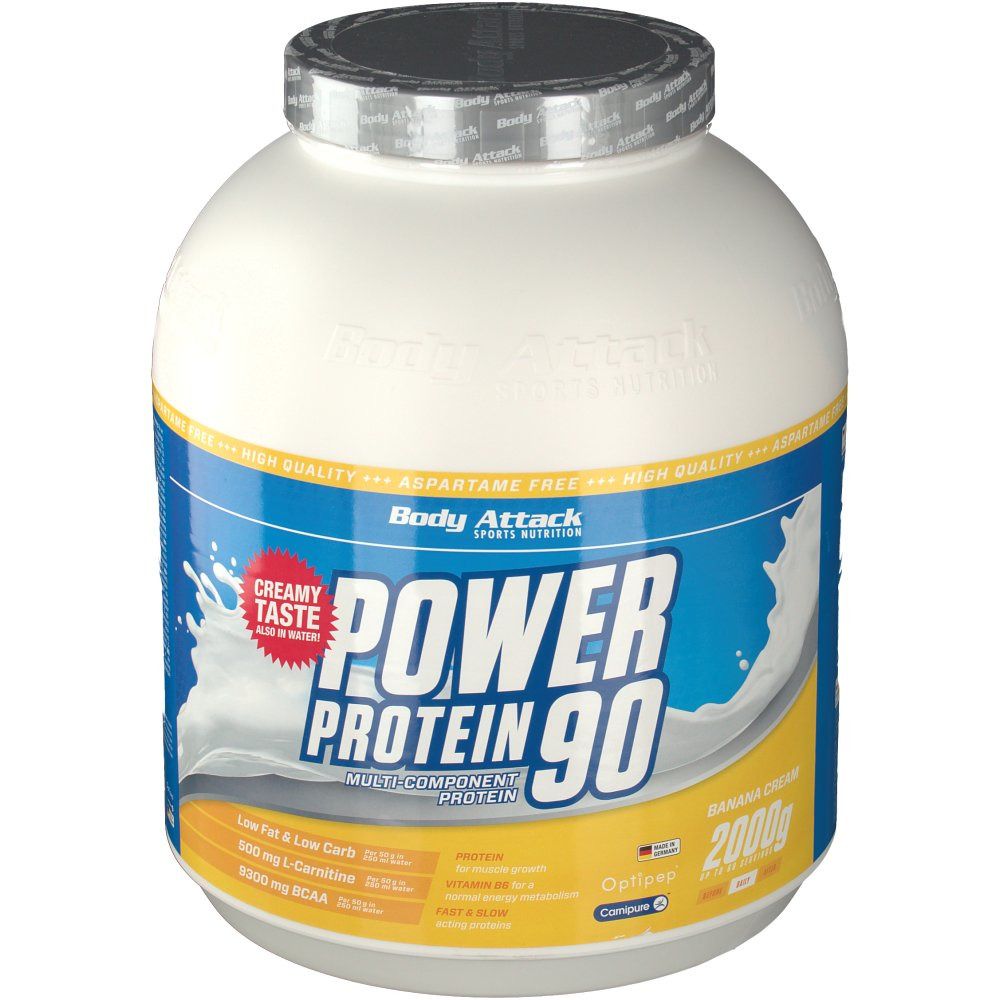 Weißer Behälter mit blauem Etikett. Aufschrift: Body Attack Power Protein 90, Bananengeschmack, 2000g. Deckel mit silberner Folie.