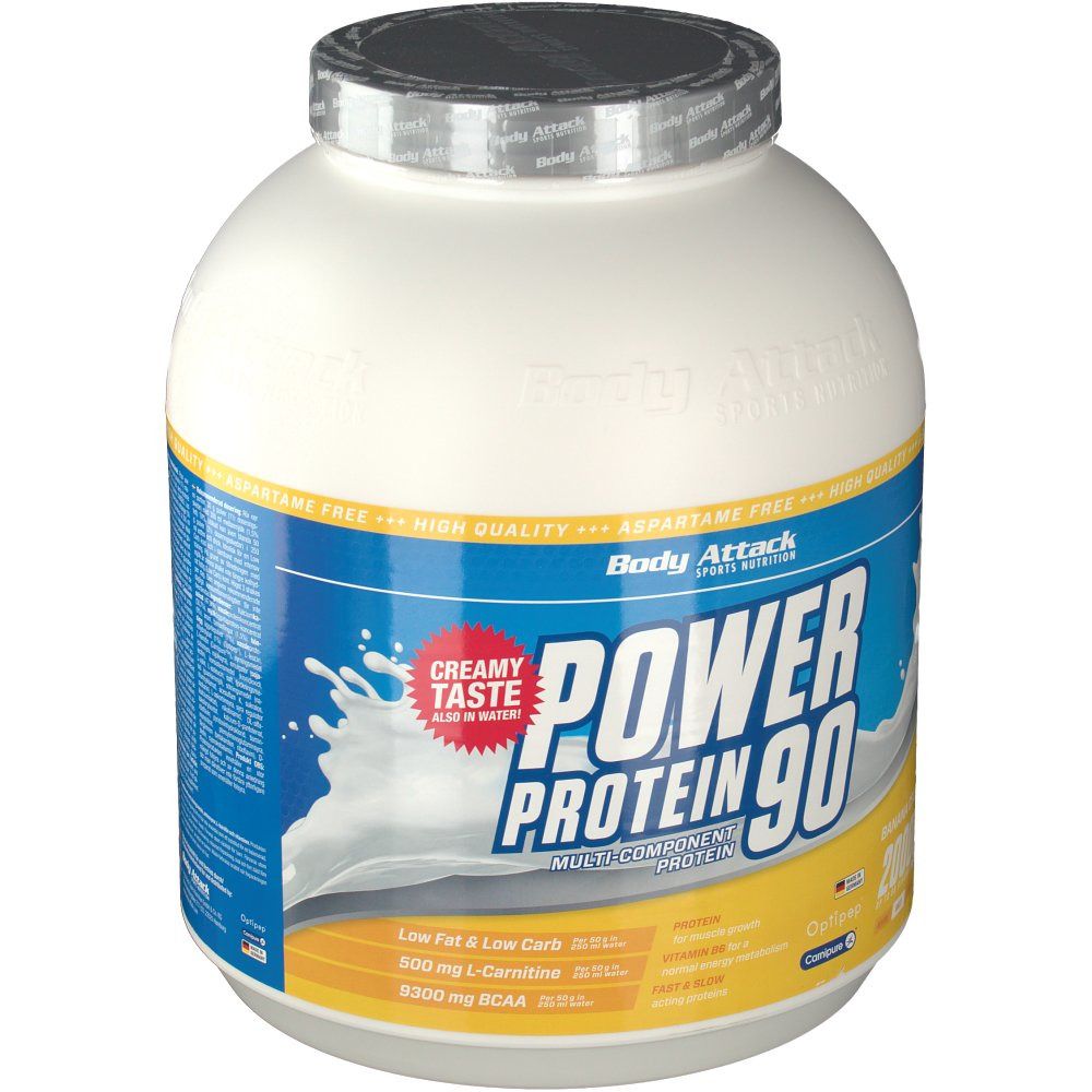 Weißer Behälter mit blauem Etikett. Aufschrift: Body Attack Power Protein 90, Bananengeschmack, 2000g. Deckel mit silberner Folie.