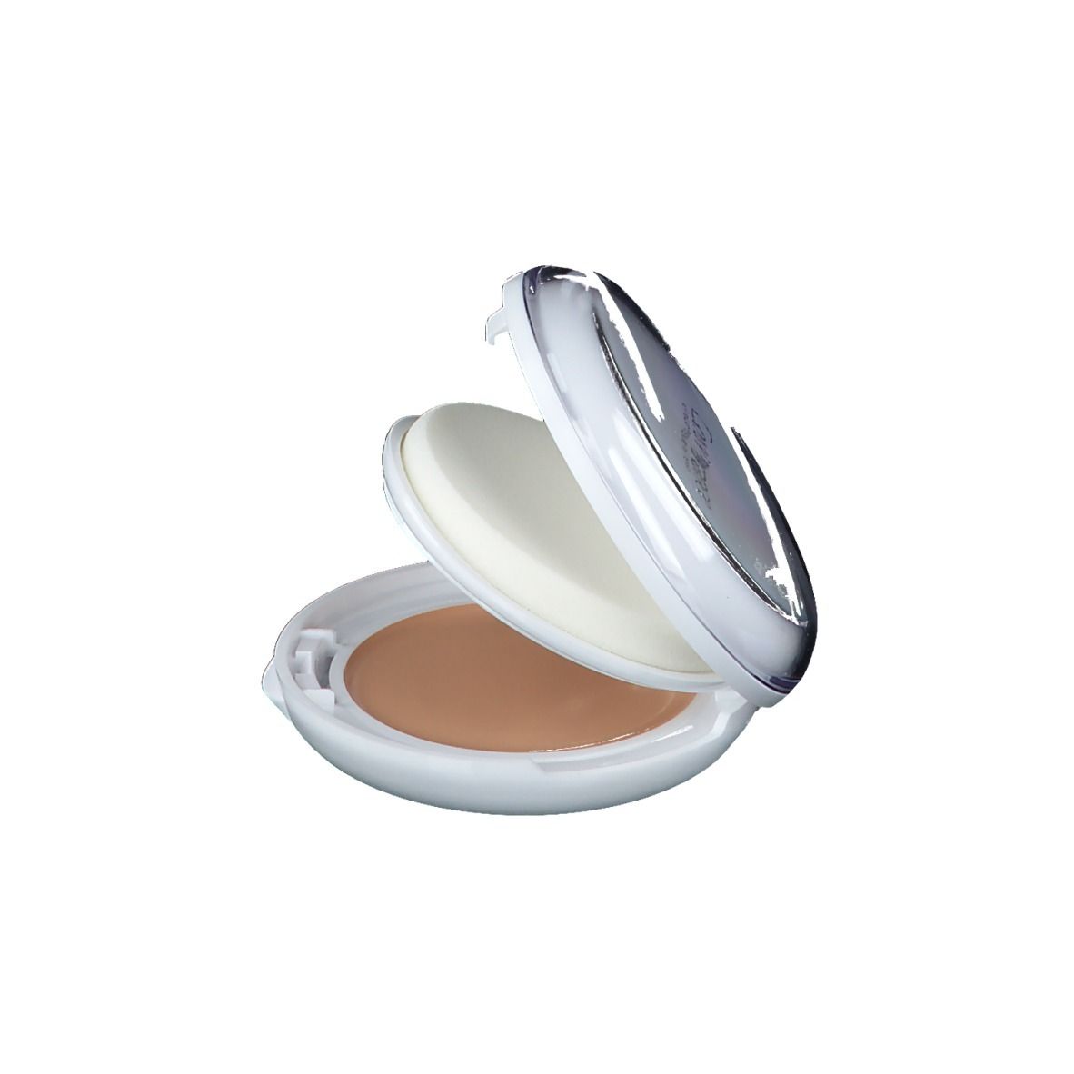 Weißes Kompakt-Make-up-Etui, geöffnet. Enthält Puder und Schwamm. Puder in hellem Farbton.