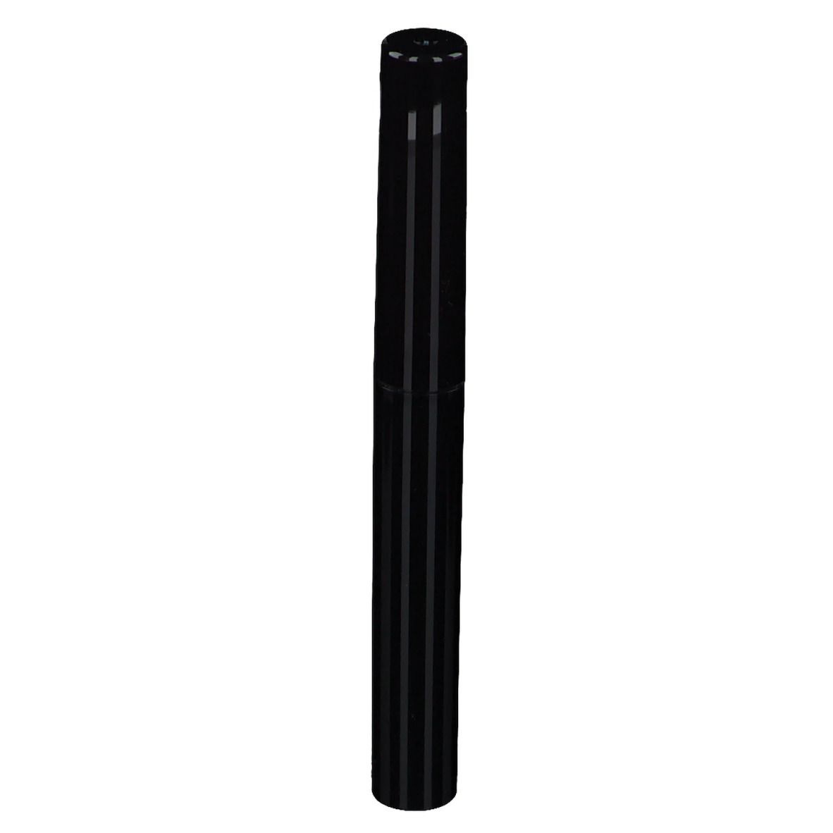 Schwarzer Concealer-Stift.