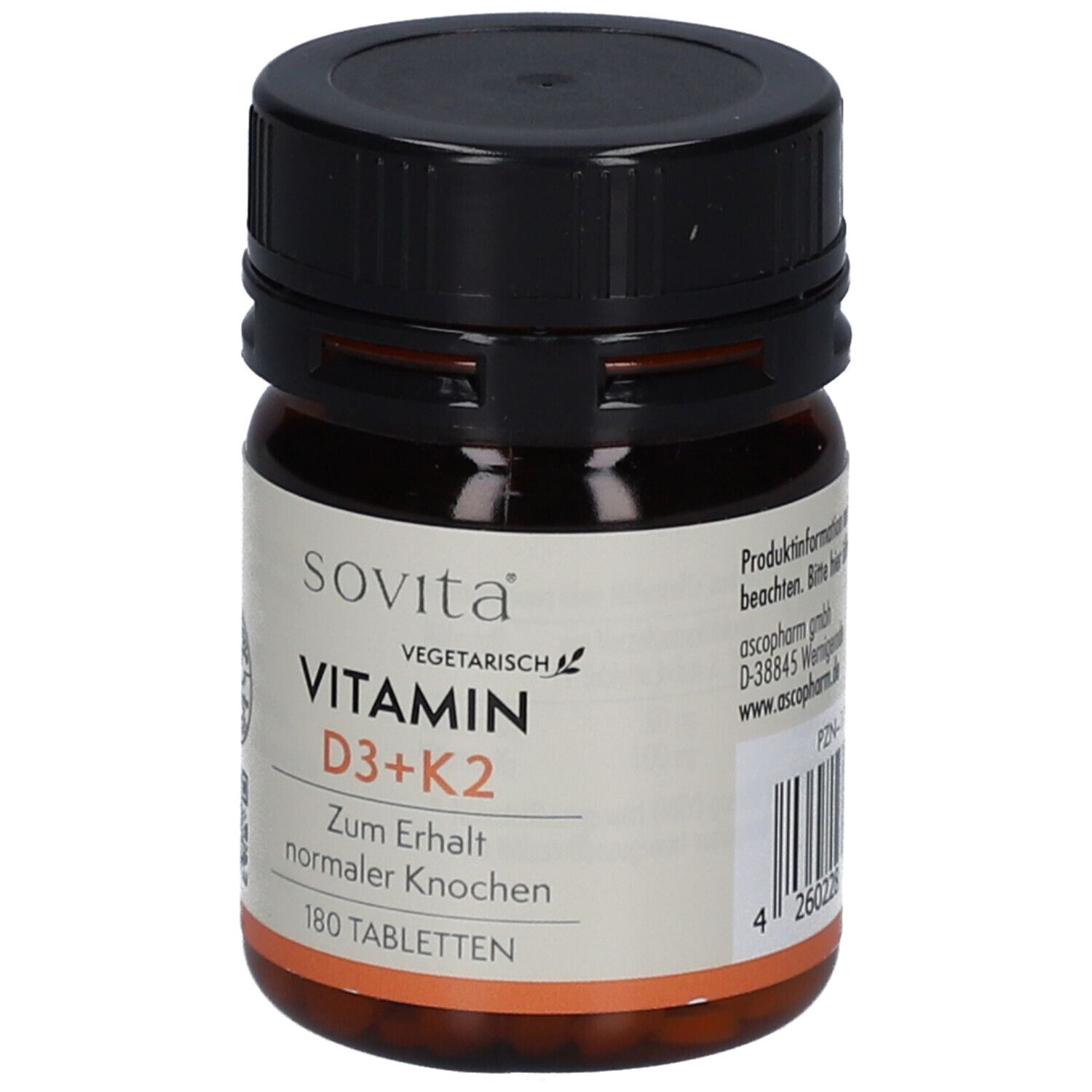 Braune Glasflasche mit schwarzem Deckel. Etikett mit sovita Vitamin D3+K2, 180 Tabletten. Mit Adresse des Herstellers.