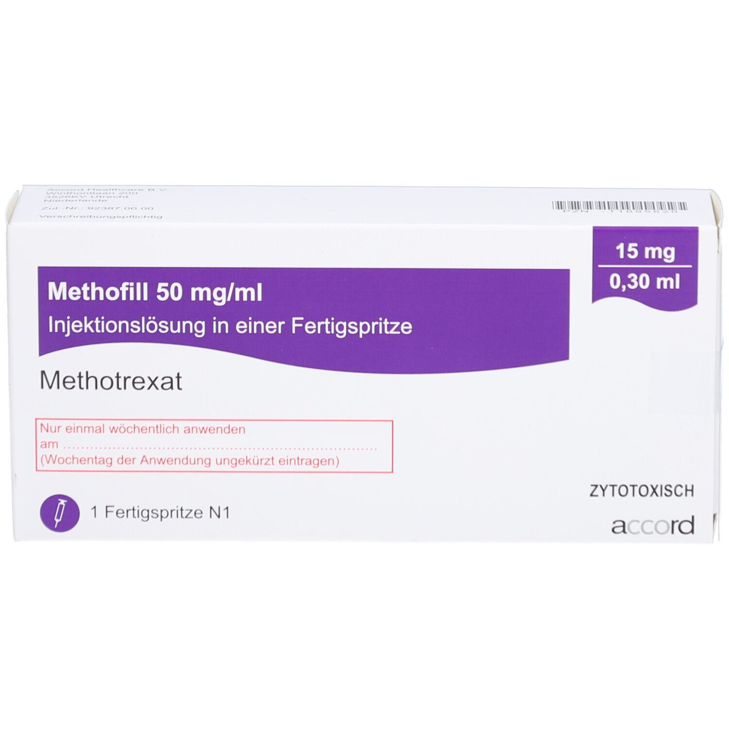 Weiße Schachtel mit lila Akzenten. Beschriftung: Methofill 50 mg/ml Injektionslösung, 15 mg/0,30 ml. Enthält eine Fertigspritze.