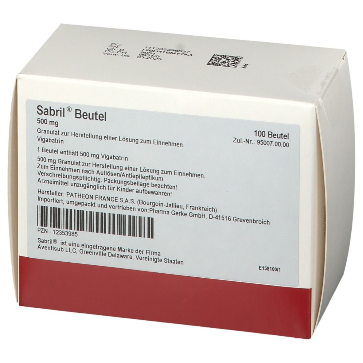 Weißer Karton mit rotem Streifen. Aufschrift: Sabril Beutel, 500 mg, 100 Beutel. Enthält Vigabatrin. PZN-12353985.