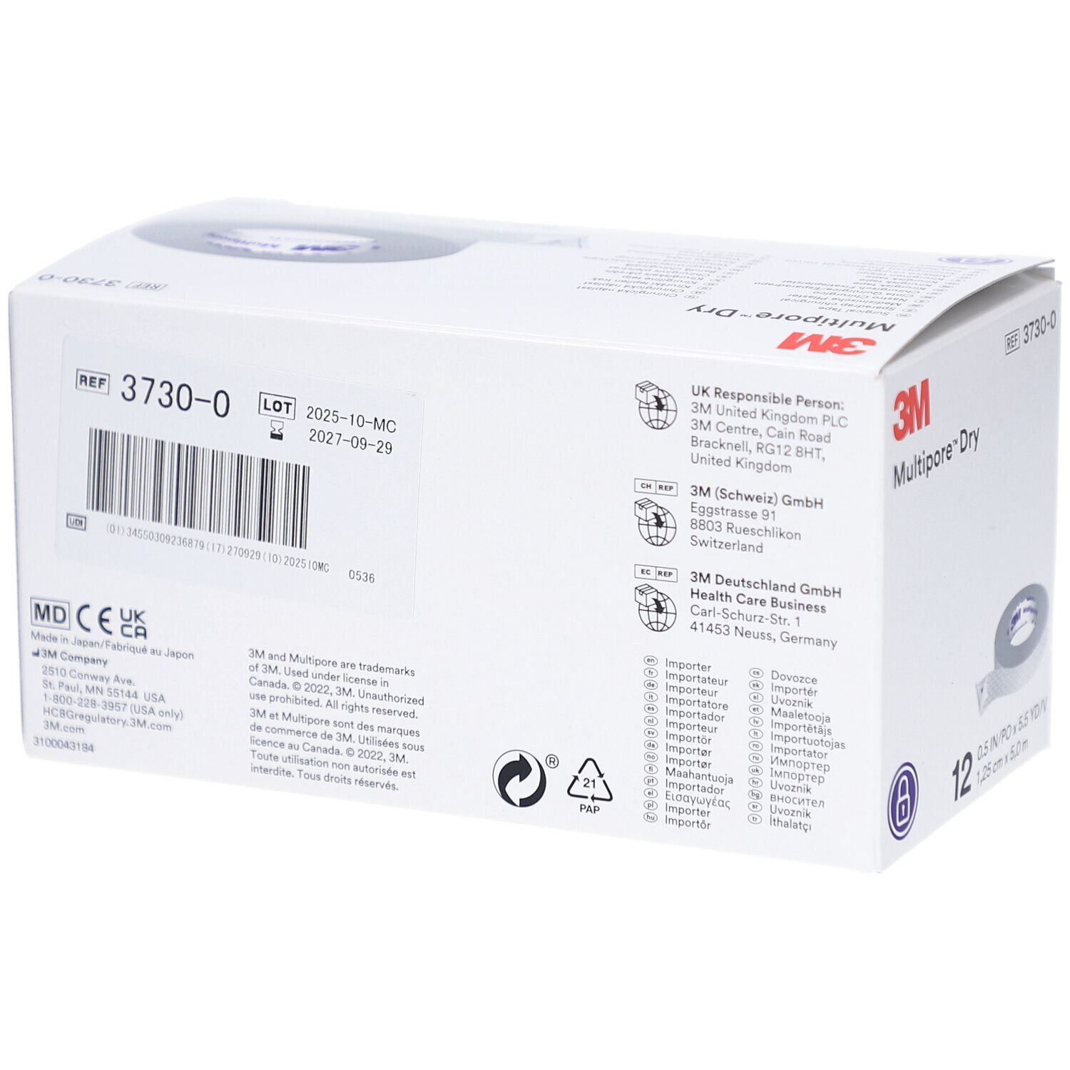 Verpackung mit 12 Rollen medizinischem Pflaster. Marke 3M, Produktname Multipore Dry. Größe 1,25 cm x 5 m. Aufdruck MD.