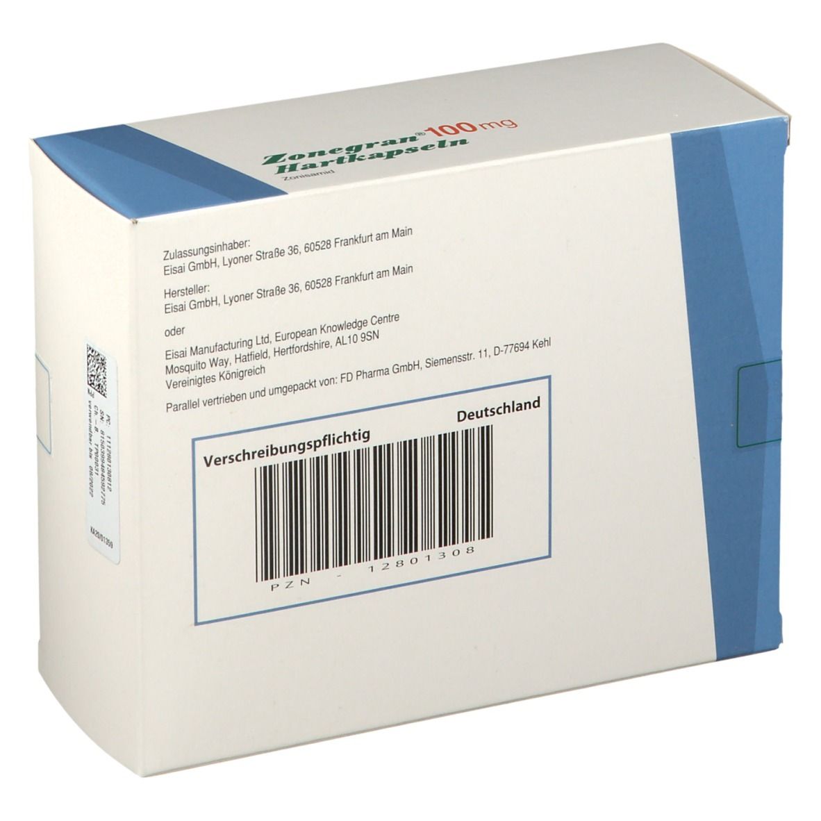 Rückseite der weißen Schachtel. Barcode, Anschrift und Herstellerinformationen. Aufschrift: Verschreibungspflichtig, Deutschland.