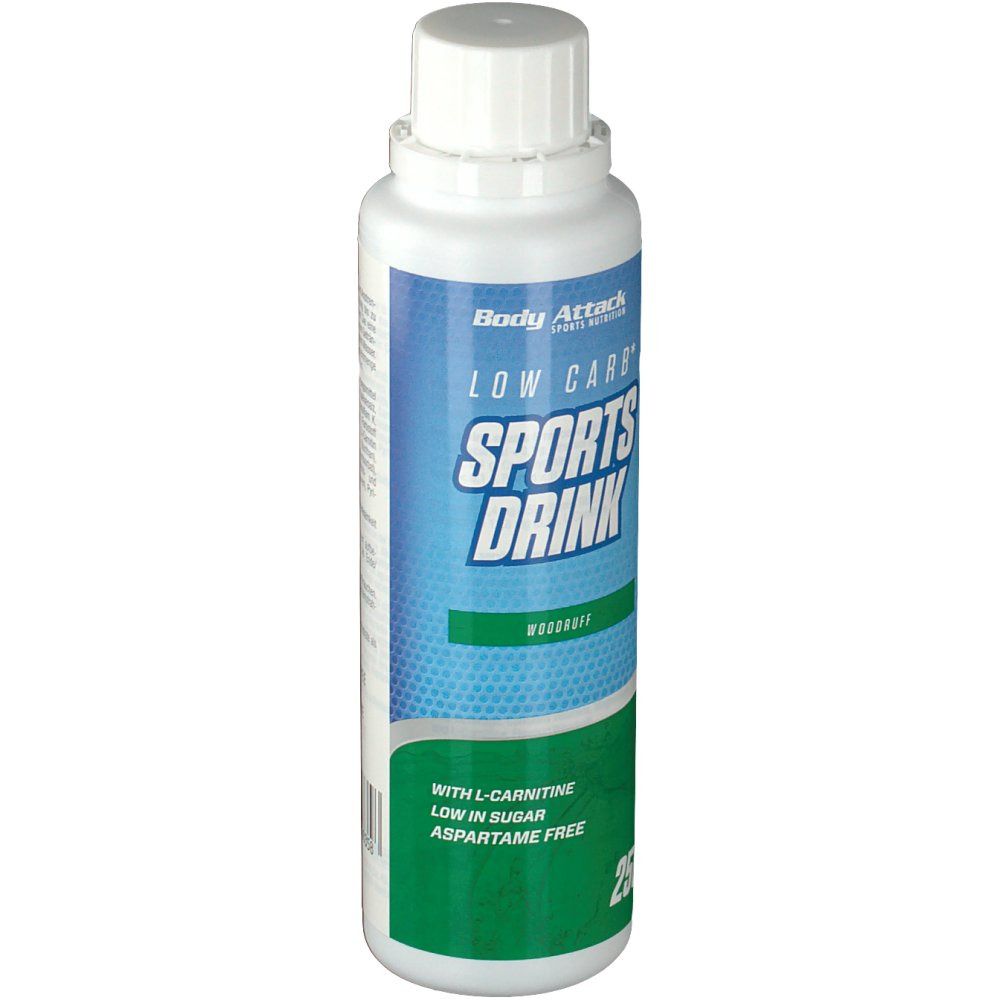Weiße Flasche mit blau-grünem Etikett. Aufschrift: Low Carb Sports Drink, Geschmacksrichtung Waldmeister. Enthält L-Carnitin.