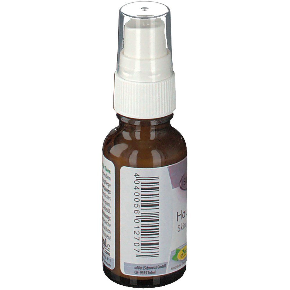 Braune Flasche mit Sprühkopf. Aufschrift: SILVER AID Hautschutz. Barcode und Produktinformationen.