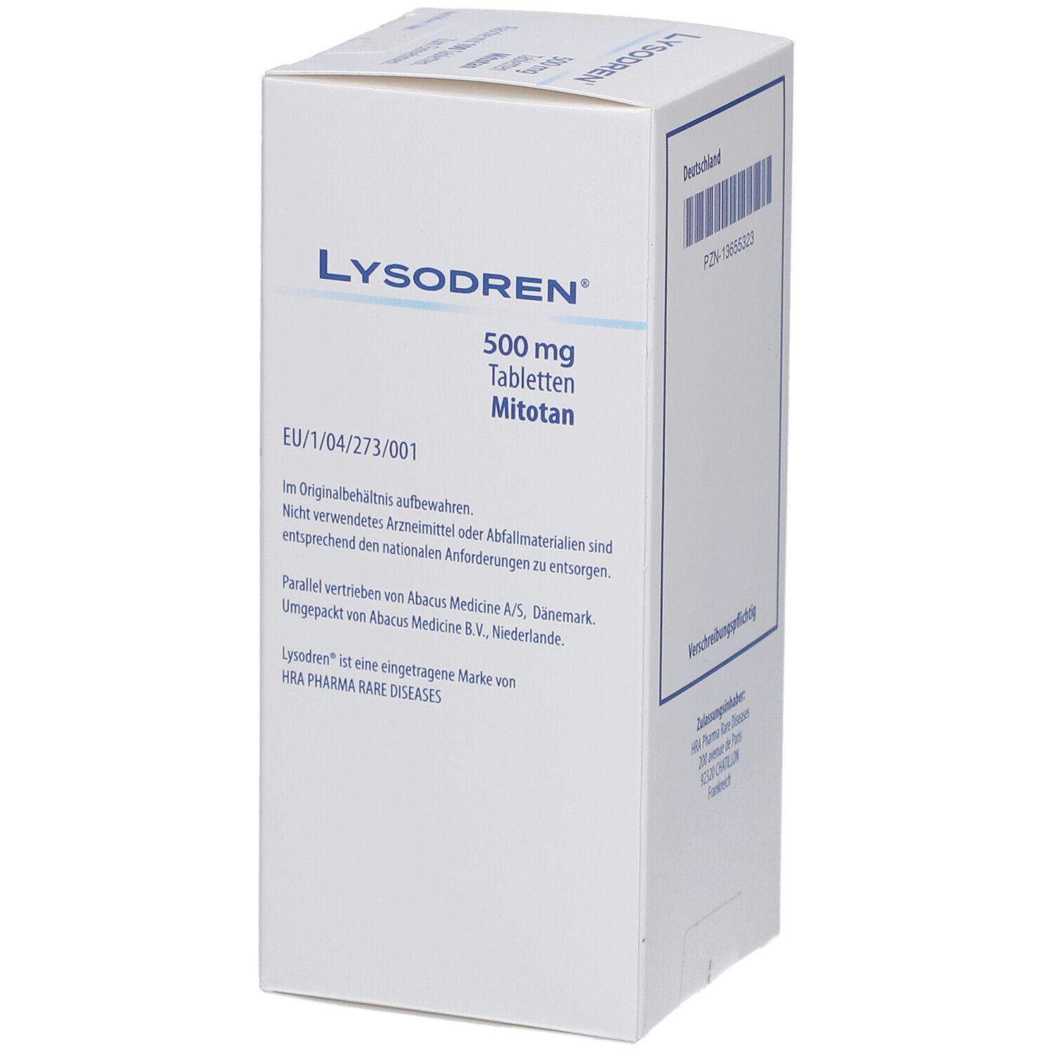 Weißer Karton mit Text. Enthält Informationen zu Dosierung, Inhaltsstoffen und Hersteller. EU-Zulassungsnummer.