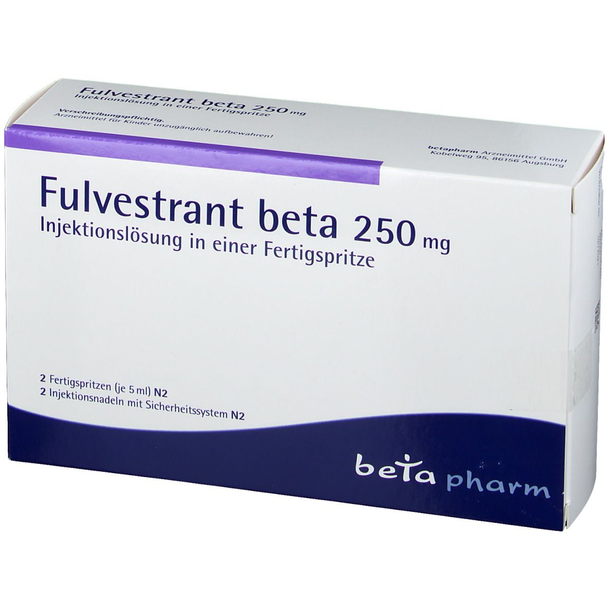 Faltschachtel mit Fulvestrant beta 250 mg. Enthält 2 Fertigspritzen und 2 Injektionsnadeln. Logo beta pharm.