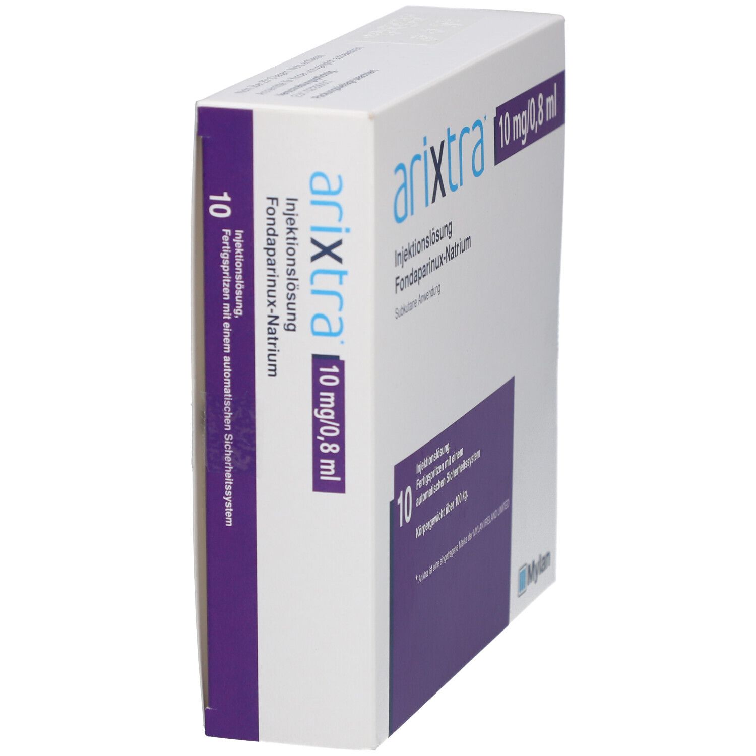 Arixtra-Verpackung, schräg. Weißer Karton mit blauer und violetter Schrift. Aufschrift: 10 mg/0,8 ml. Enthält 10 Injektionslösungen.