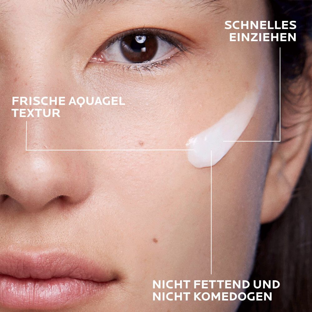 Visage avec crème. Texte: Texture aquagel fraîche, Non gras et non comédogène.