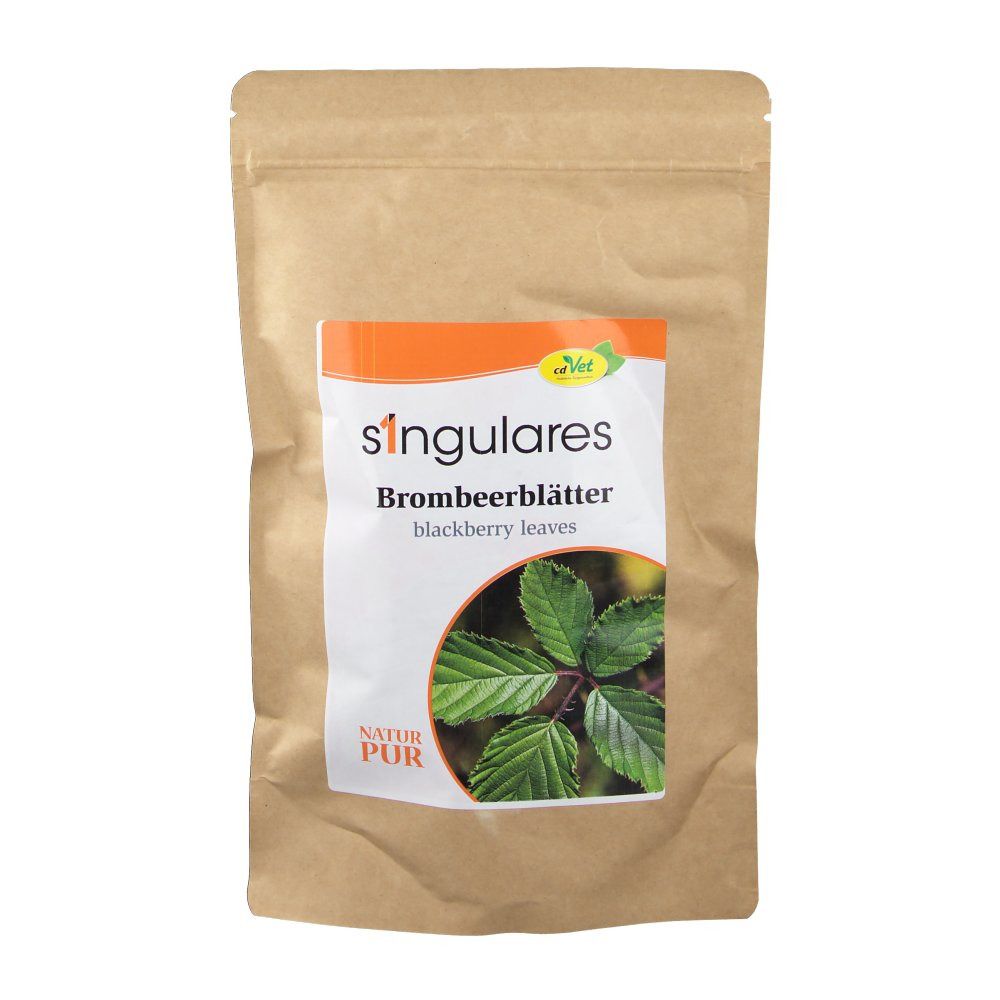 Beutel mit singulares Brombeerblätter. Aufkleber mit Produktname, Blättern und Logo.