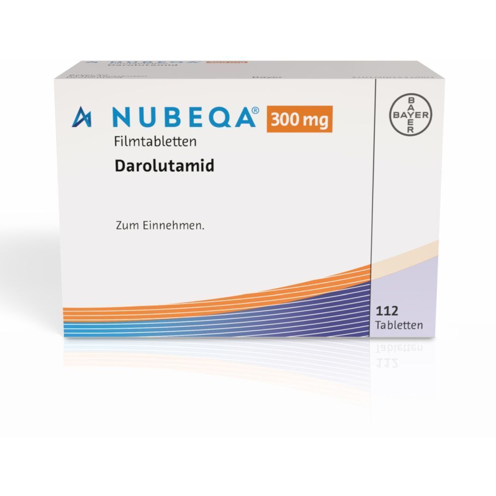 Schachtel mit NUBEQA® 300 mg Filmtabletten. Aufschrift: Darolutamid, 112 Tabletten. Bayer-Logo.