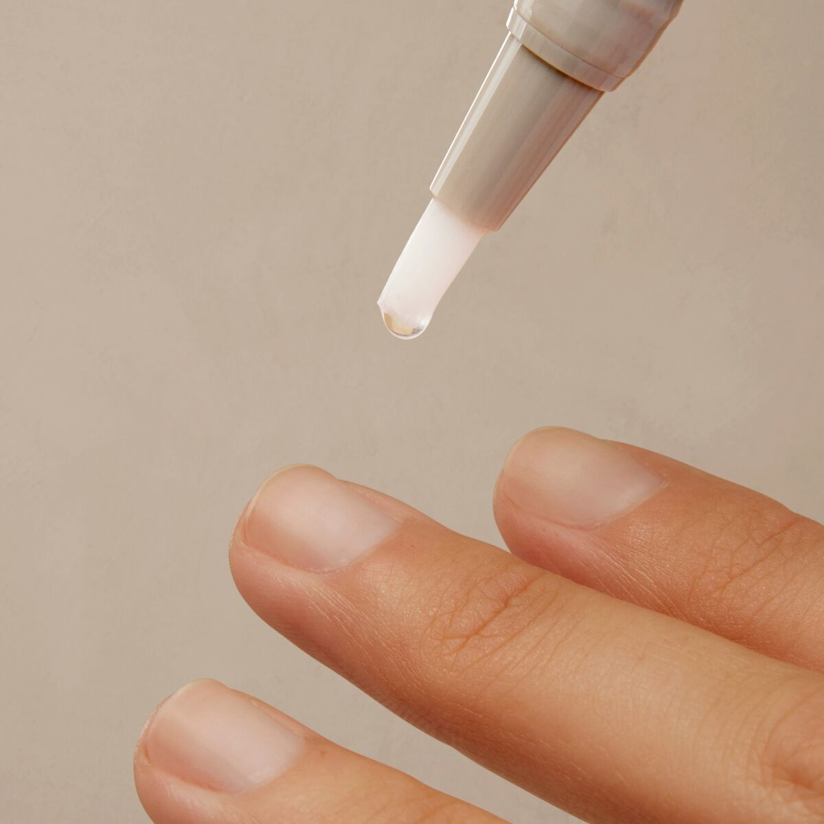 Si-Nails ISDIN® Nagelhärter gegen spröde und brüchige Nägel