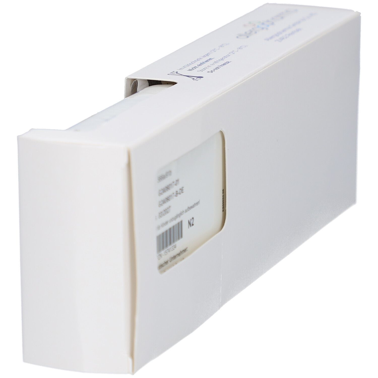 Weiße Verpackung, teilweise geöffnet. Etikett mit Chargennummer und Produktinformationen sichtbar.