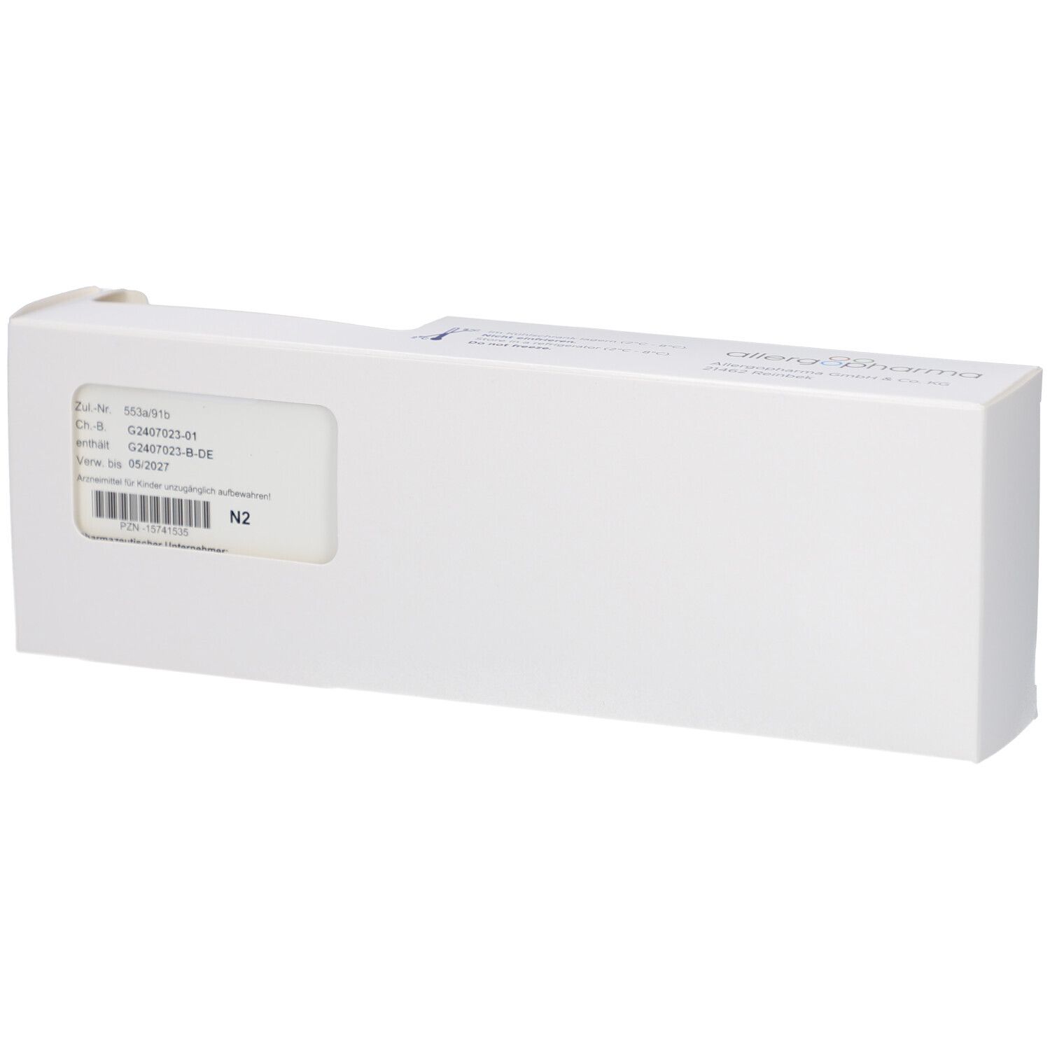 Weiße Verpackung mit Produktinformationen. Ein Fenster zeigt Produktinformationen und Barcode.