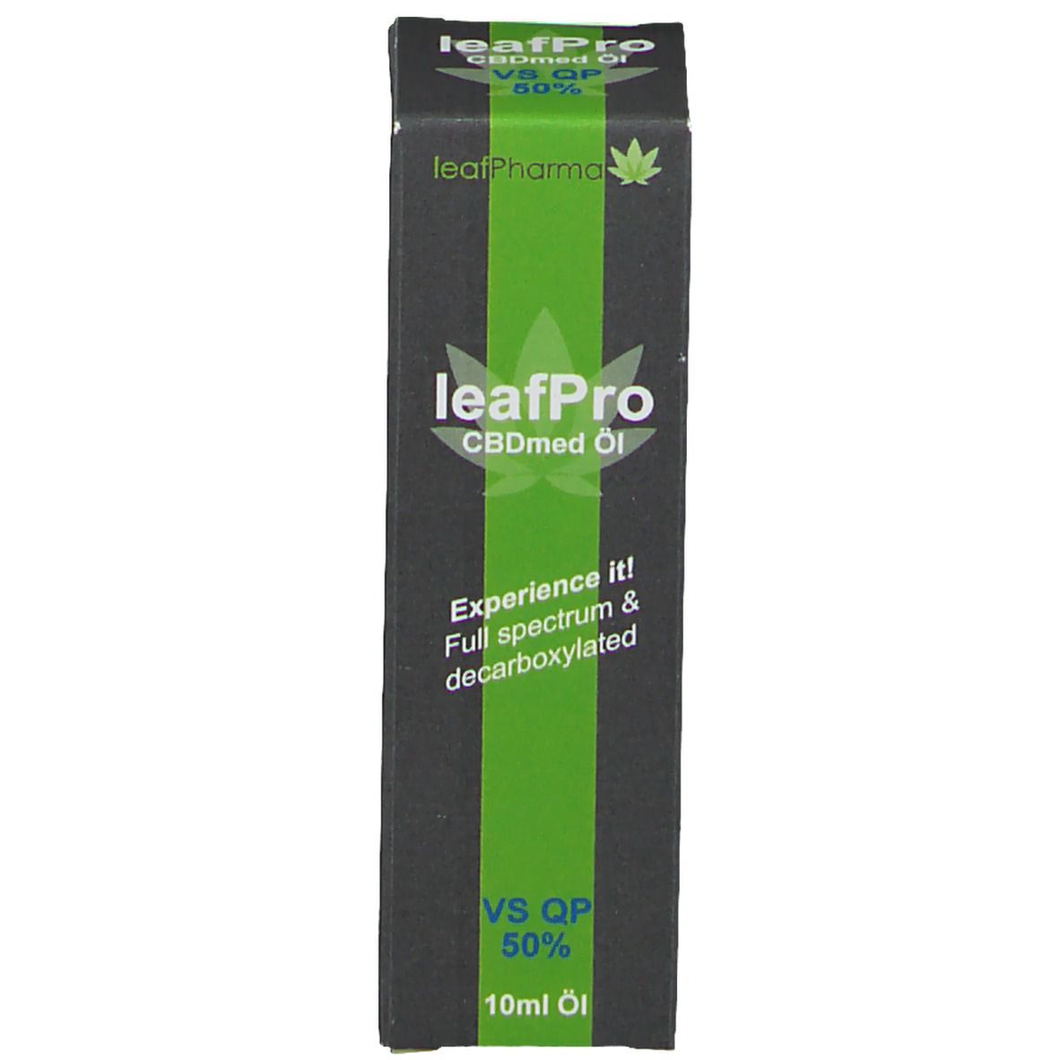 Schwarze Verpackung mit grünem Streifen. Aufschrift: leafPro CBDmed Öl 50%. 10ml Öl.