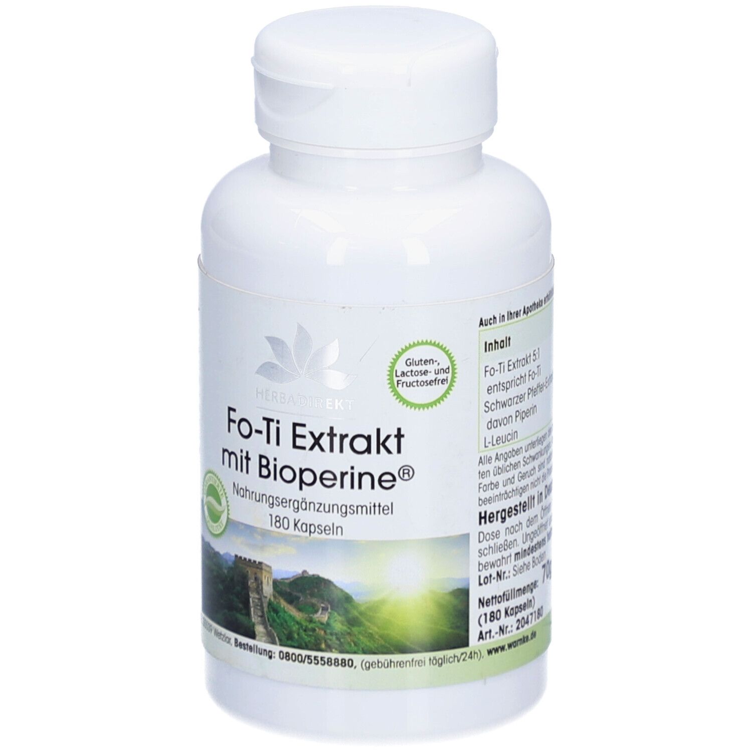 Weiße Flasche mit Fo-Ti Extrakt mit Bioperine® Kapseln. Aufschrift: Nahrungsergänzungsmittel, 180 Kapseln. Landschaftsbild.