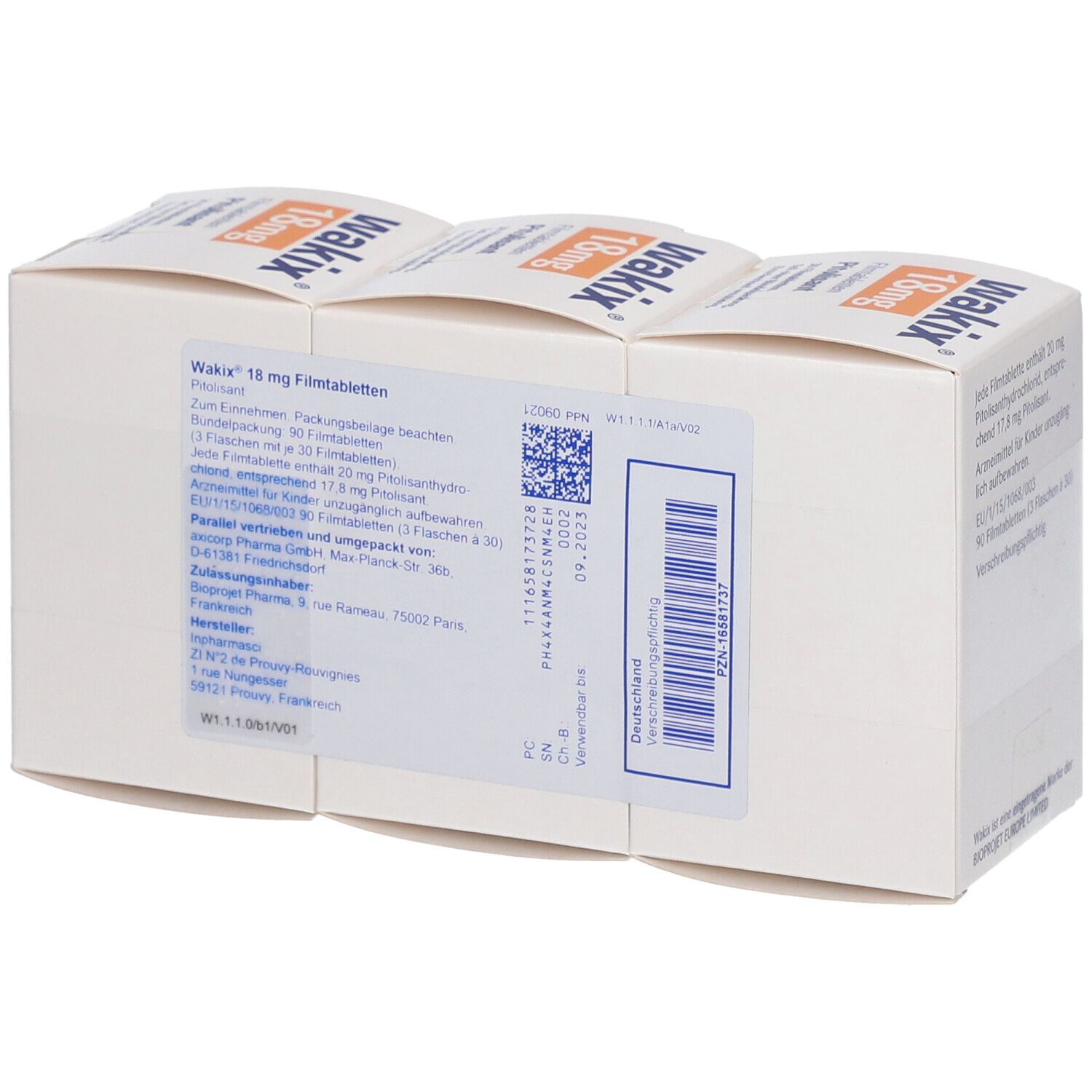 Drei Wakix 18 mg Schachteln. Weiße Verpackung mit orangefarbenem Schriftzug. Enthält Informationen zur Anwendung und Chargennummer.