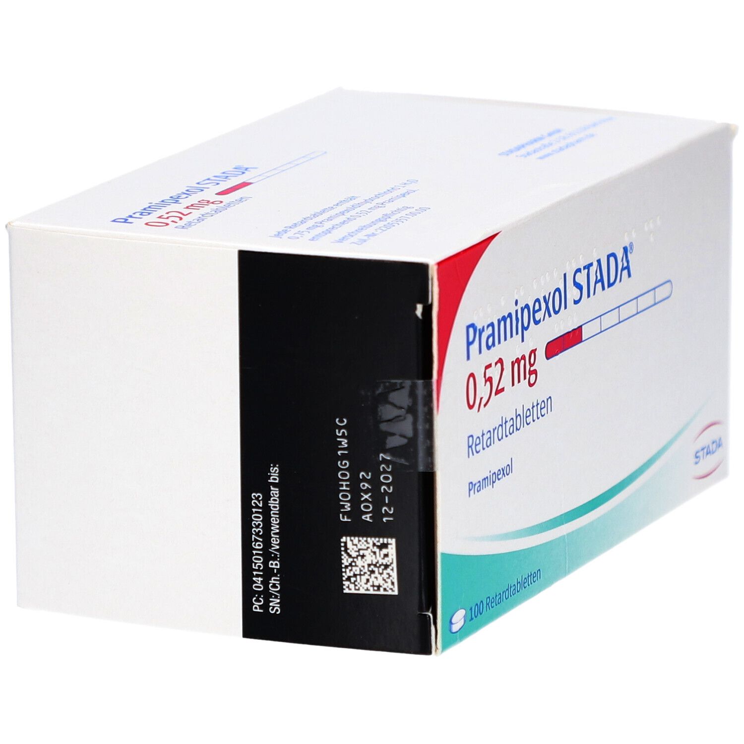 Weiße Schachtel mit roter und blauer Beschriftung. Aufschrift: PRAMIPEXOL STADA 0,52 mg Retardtabletten. 100 Retardtabletten. Schwarzer Bereich mit Codes.