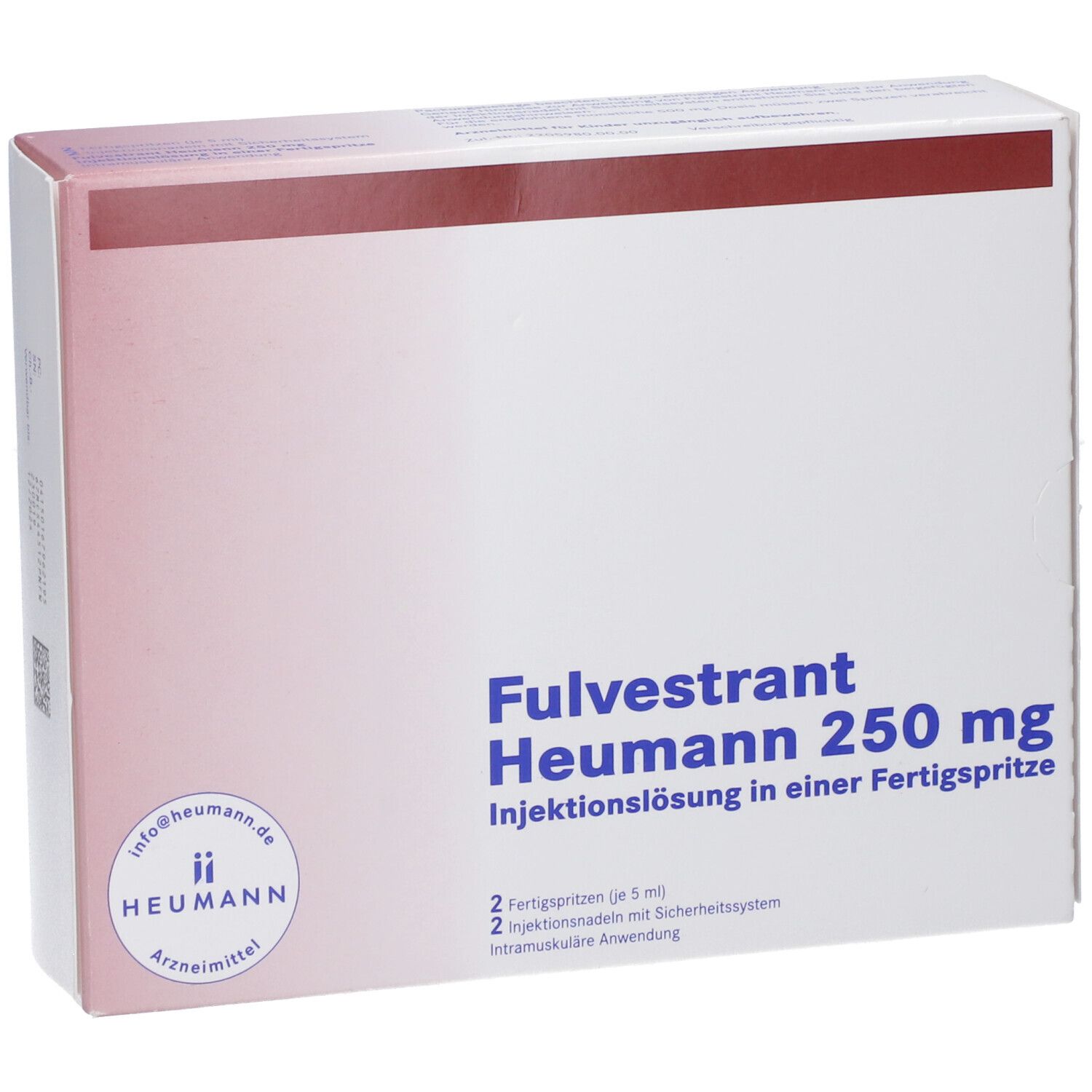 Weiße Faltschachtel mit rotem Streifen. Aufschrift: Fulvestrant Heumann 250 mg. 2 Fertigspritzen. Heumann Logo.