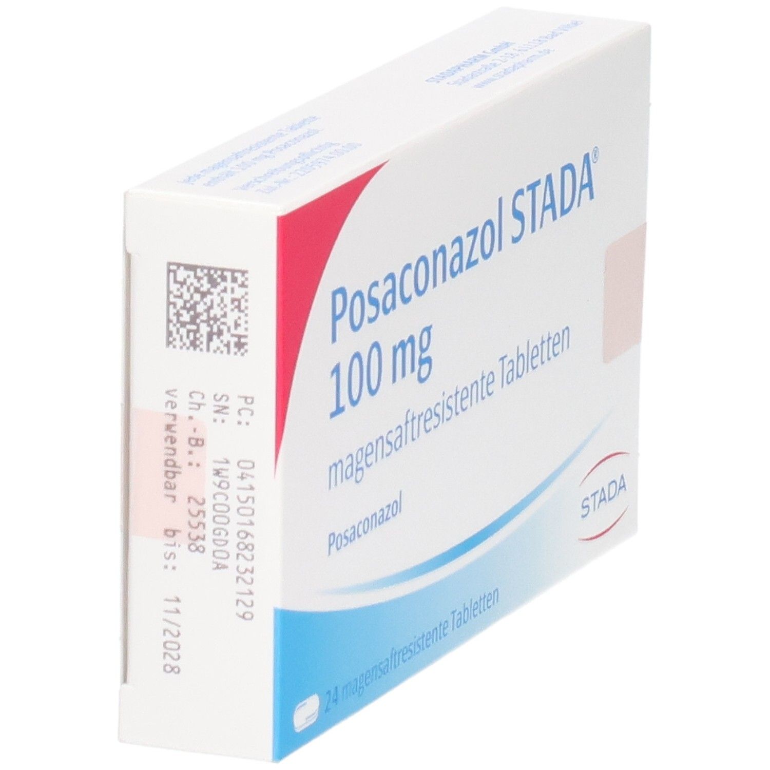 Packung Posaconazol STADA 100 mg magensaftresistente Tabletten, Seitenansicht mit Chargennummer.