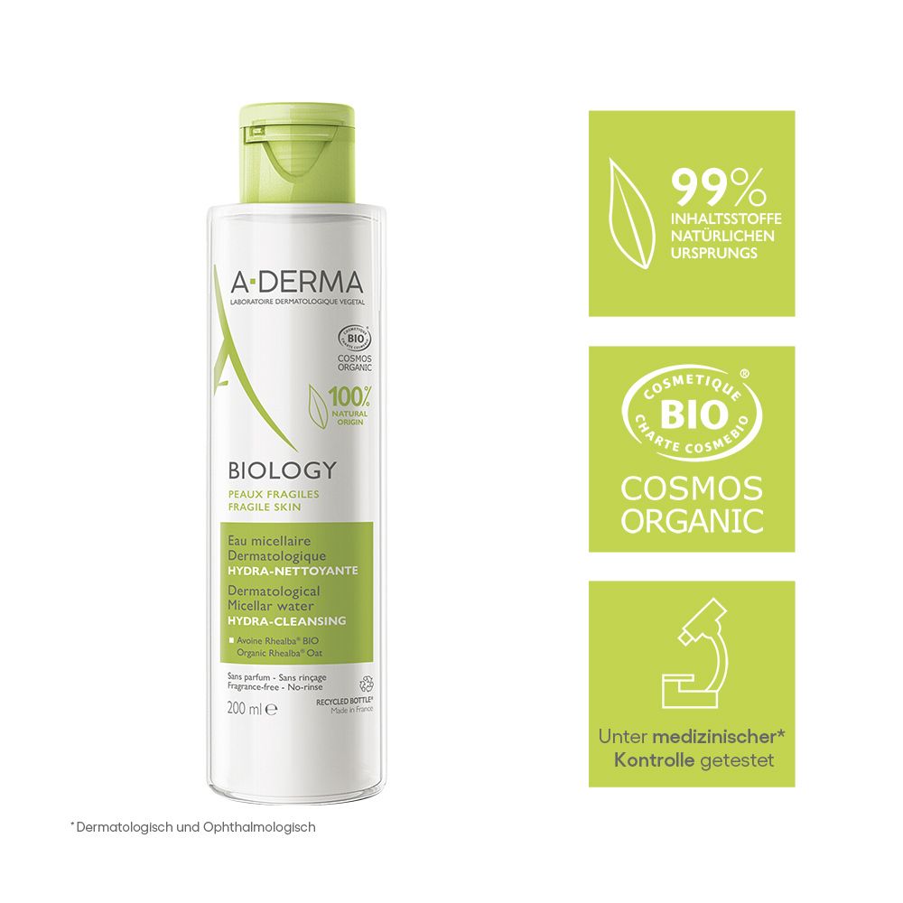 A-DERMA BIOLOGY Mizellenwasser. Flasche mit grünem Deckel und Etikett. Enthält 99% natürlichen Ursprungs. Cosmos Organic.