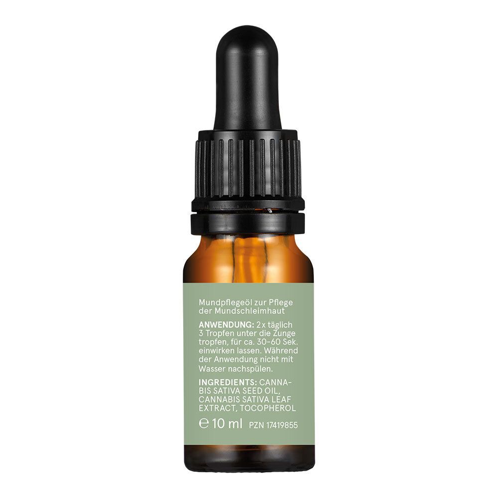 Rückseite der Flasche. Text: Mundpflegeöl, Anwendung, Inhaltsstoffe: Cannabis Sativa Seed Oil, Cannabis Sativa Leaf Extract, Tocopherol, e 10 ml.