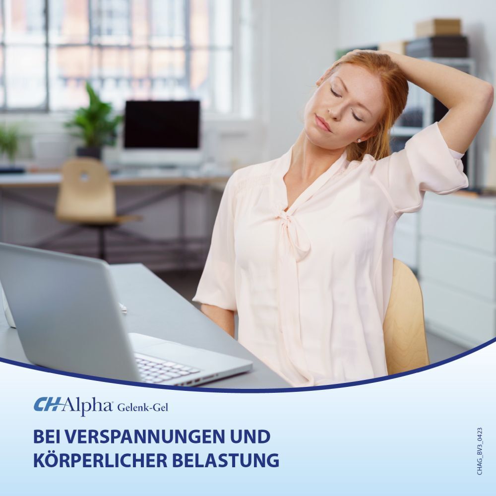 Frau sitzt am Schreibtisch, berührt Nacken. Text: Bei Verspannungen und körperlicher Belastung. CH-Alpha Gelenk-Gel Logo.