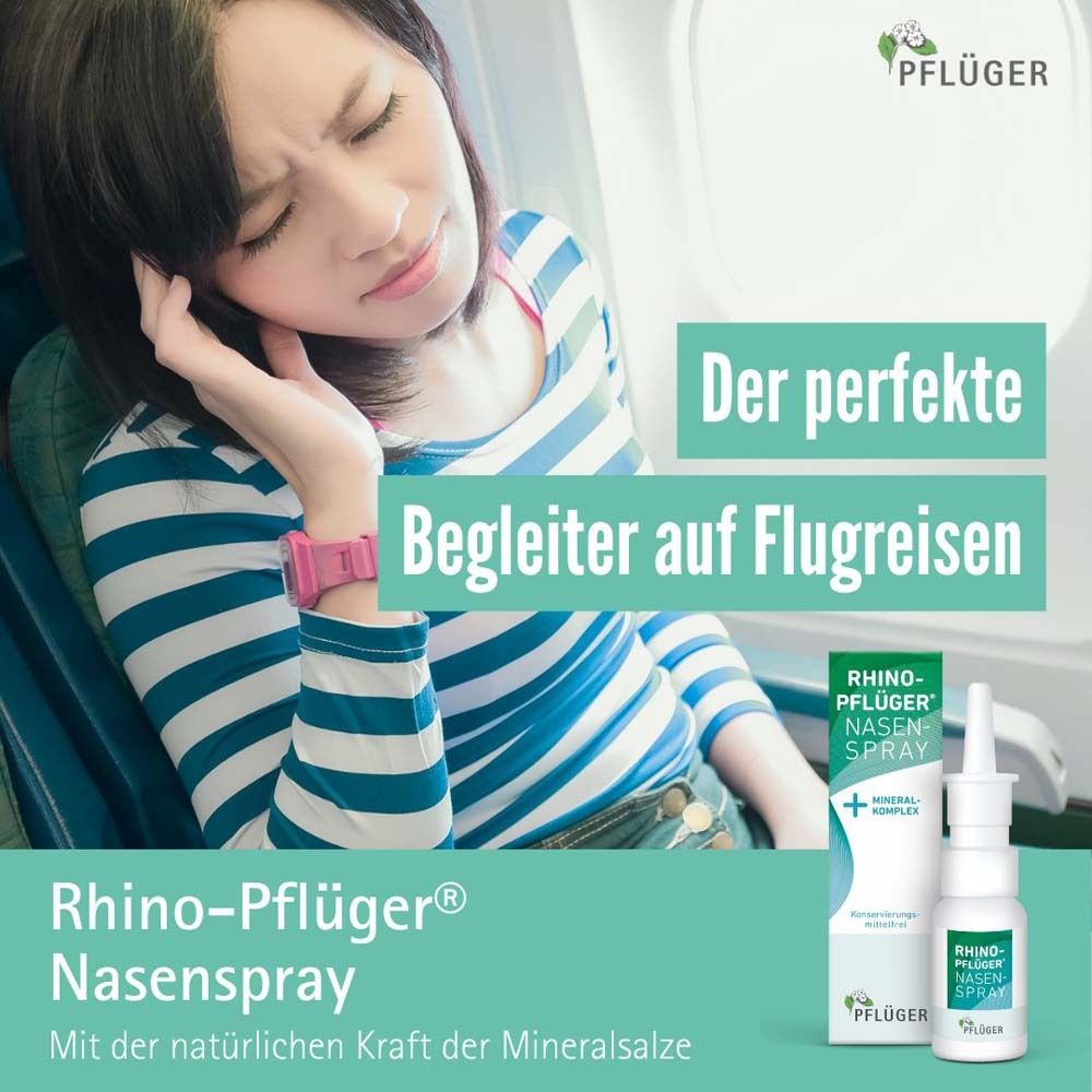 Frau im Flugzeug. Rhino-Pflüger Nasenspray und Verpackung. Text: Der perfekte Begleiter auf Flugreisen. Mit Mineralkomplex.