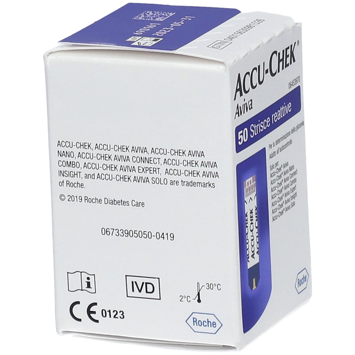 Schachtel ACCU-CHEK Aviva. Aufdruck: 50 Strisce reattive. Text und Logos. CE-Kennzeichnung.