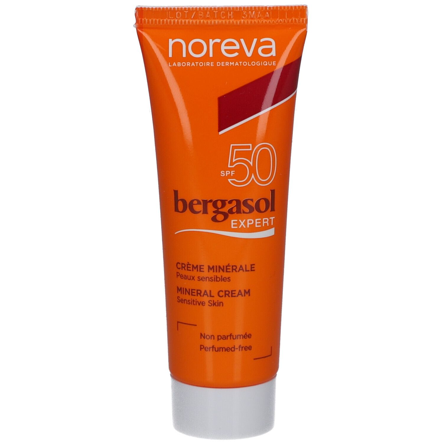 Orange Tube mit weißem Verschluss. Text: SPF 50, bergasol EXPERT, Crème minérale, Peaux sensibles, Mineral Cream, Sensitive Skin.
