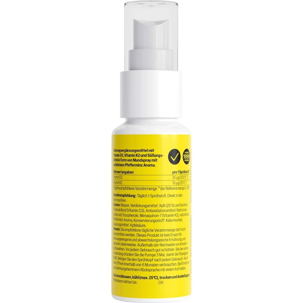 Rückseite der ZeinPharma D3 + K2 Sprayflasche mit Inhaltsstoffen und Anwendungshinweisen.