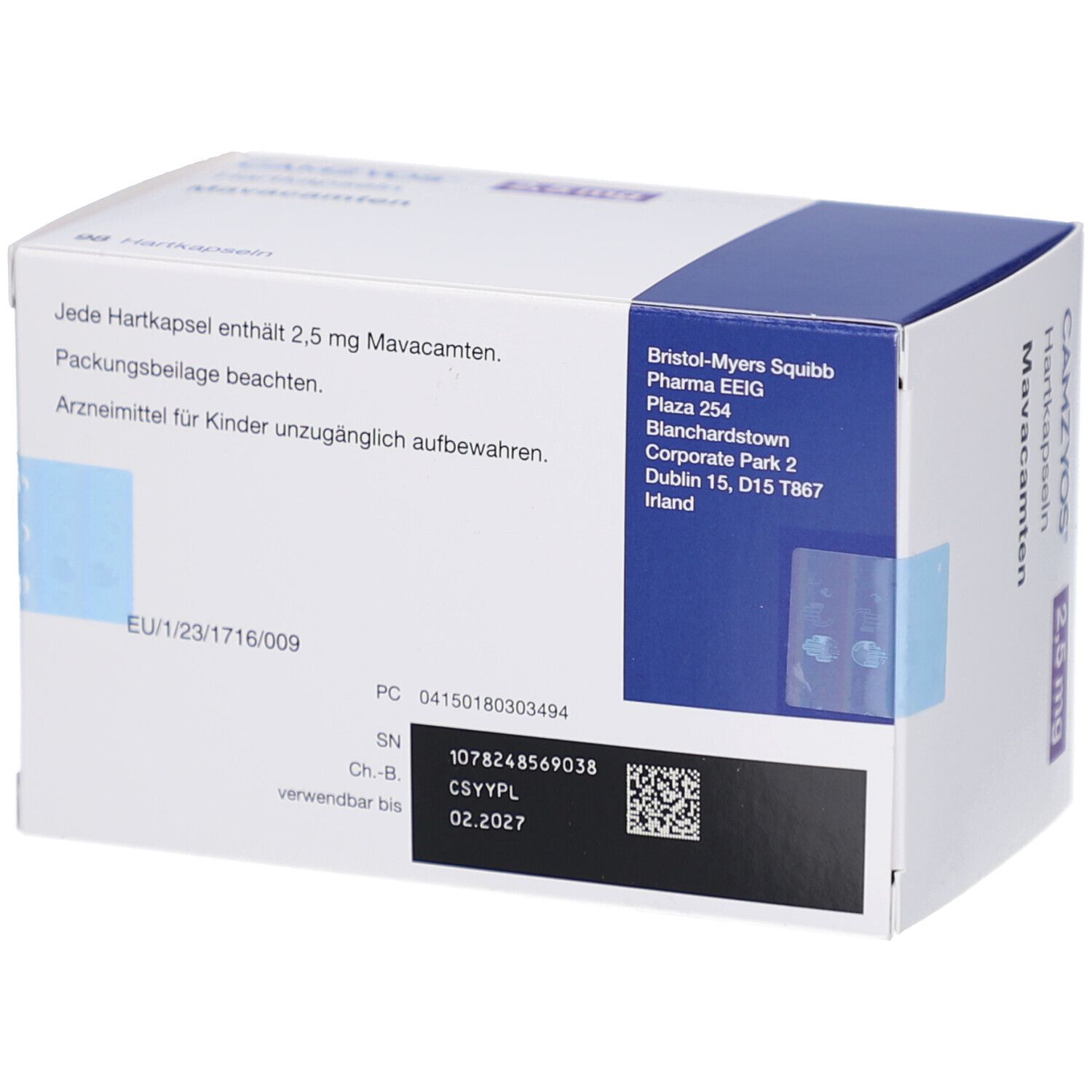 Rückseite des weißen Kartons mit CAMZYOS 2,5 mg Hartkapseln. Text: Enthält 2,5 mg Mavacamten. Herstellerinformationen und Verfallsdatum.