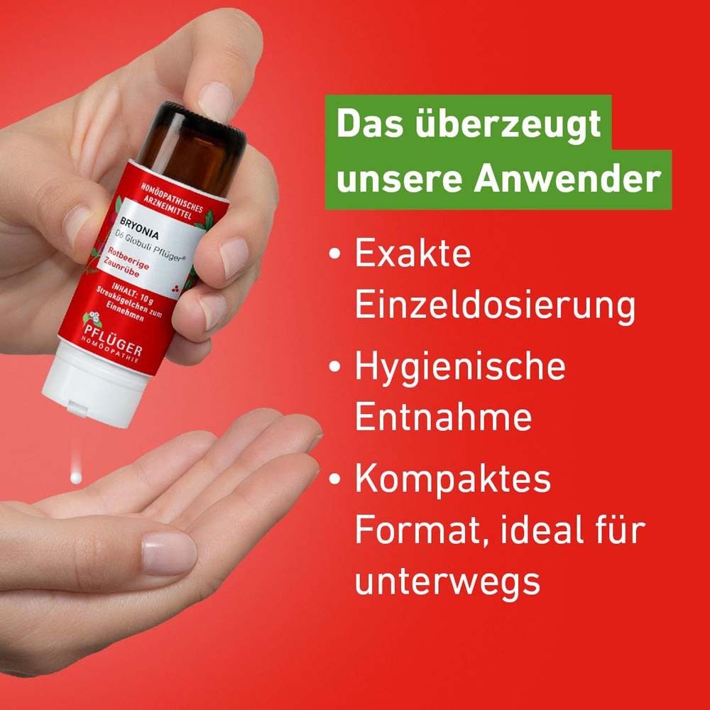 Hand hält Tube Bryonia D6 Globuli Pflüger®. Text: Exakte Einzeldosierung, hygienische Entnahme, kompaktes Format.