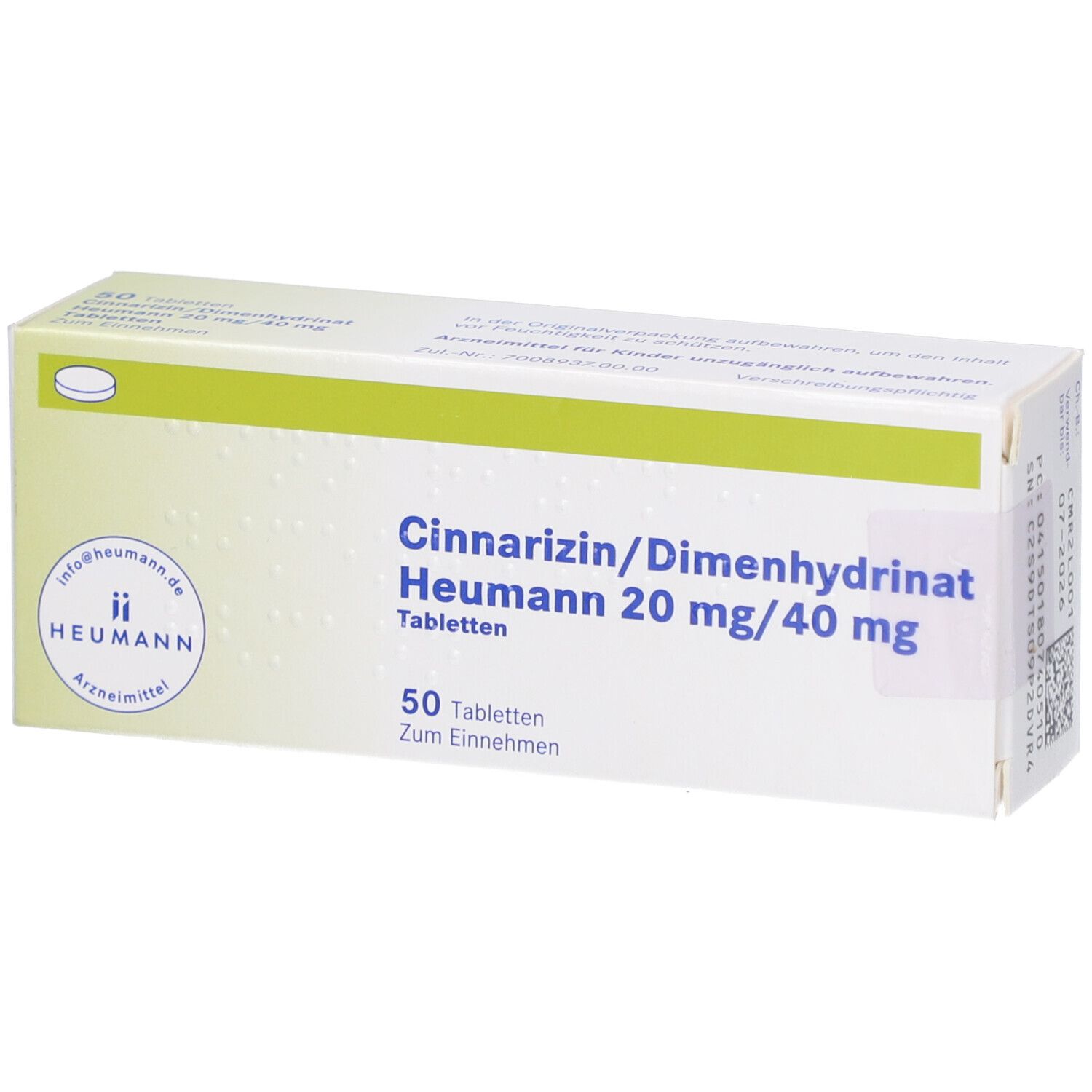 Weiße Tablettenbox mit grünen Akzenten. Beschriftung: Cinnarizin/Dimenhydrinat Heumann 20 mg/40 mg Tabletten. 50 Tabletten.