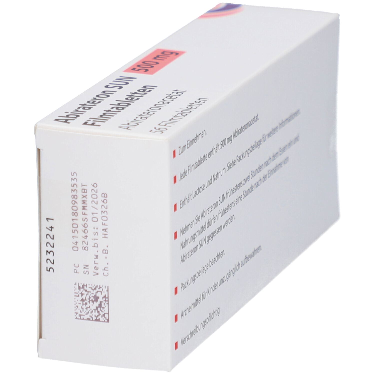 Schachtel 'Abirateron SUN 500 mg Filmtabletten' in Schrägansicht. Text und Logo. Angaben zur Chargennummer und Verfallsdatum.