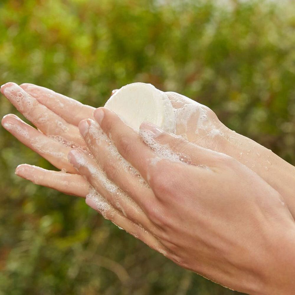 lavera basis sensitiv Pflegeshampoo Feuchtigkeit & Pflege