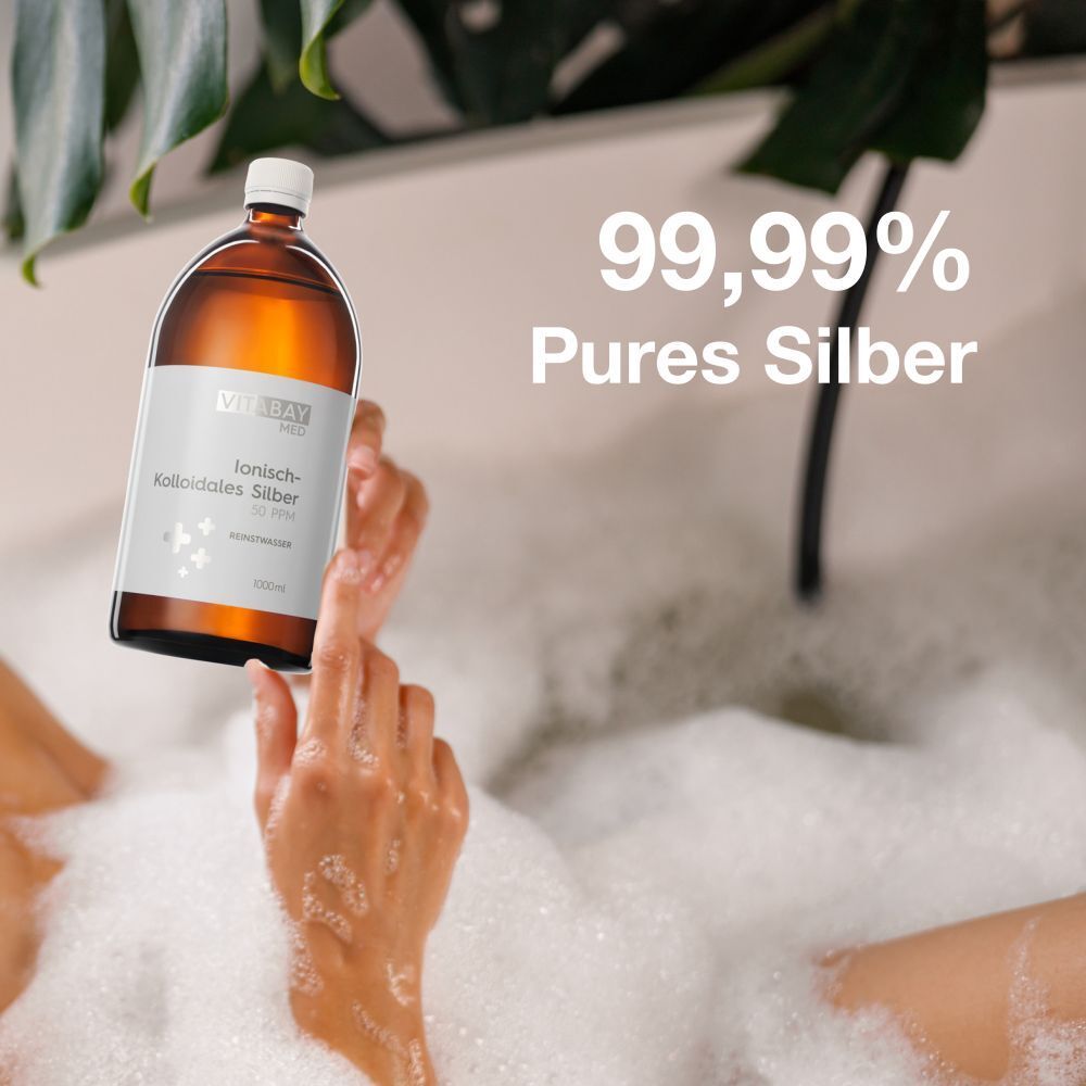 Braune Glasflasche mit weißem Etikett, das ionisches kolloidales Silber anzeigt. 99,99% reines Silber.
