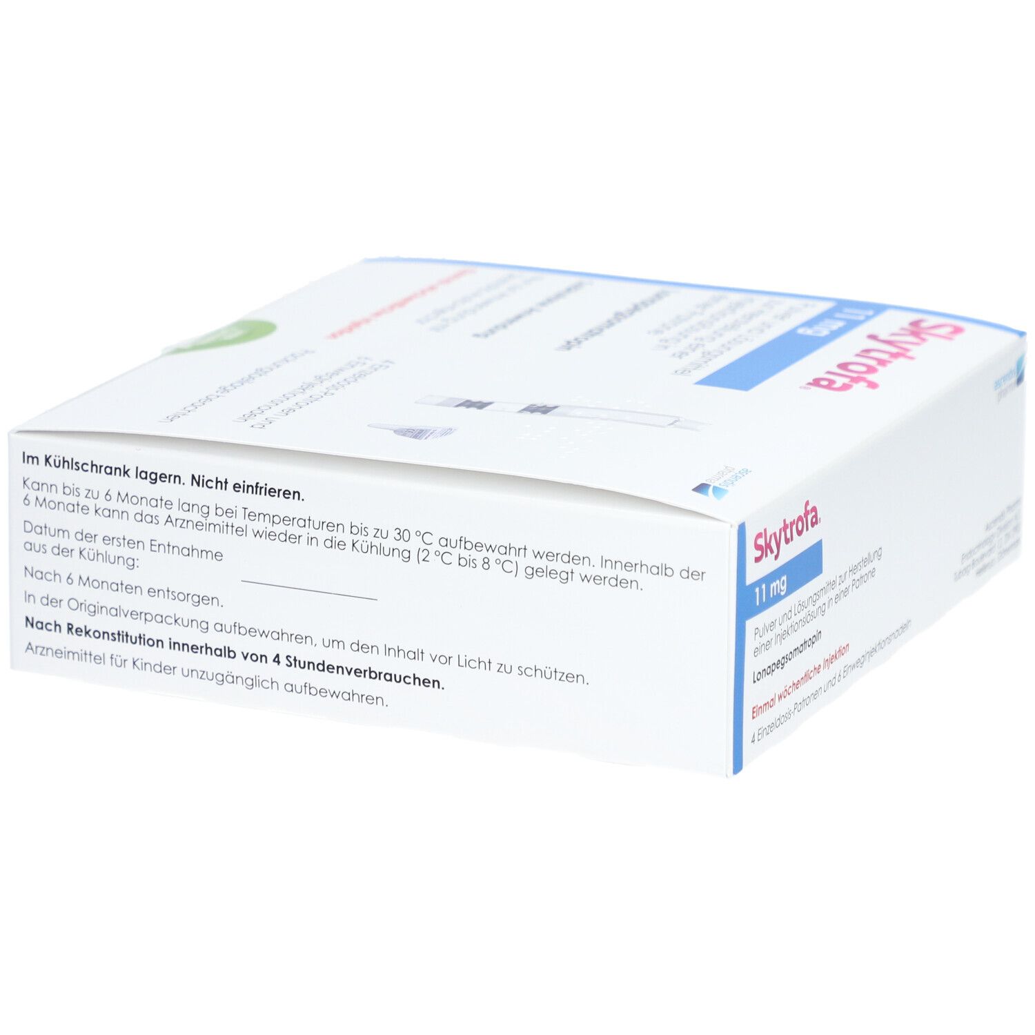Weiße Faltschachtel mit blauen Akzenten. Text: Im Kühlschrank lagern. Nach Rekonstitution innerhalb von 4 Stunden verbrauchen. Skytrofa 11 mg.