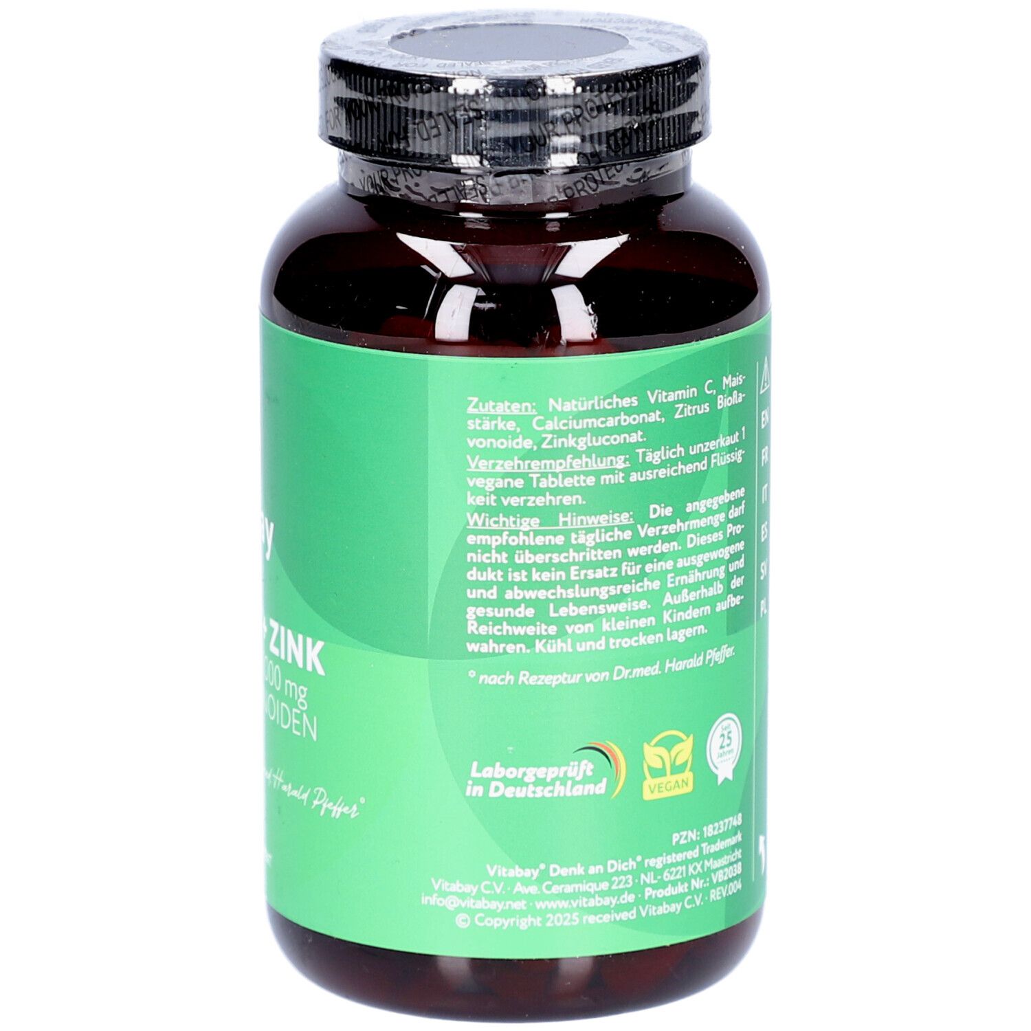 Rückseite der Flasche mit grüner Etikettierung. Enthält Informationen zu Inhaltsstoffen, Anwendung und Siegel.