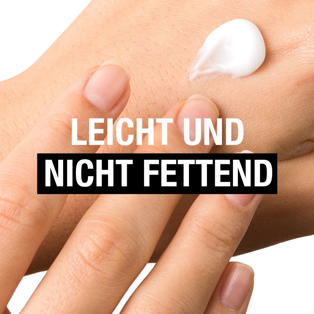 Handcreme auf Hand aufgetragen. Text: Leicht und nicht fettend.