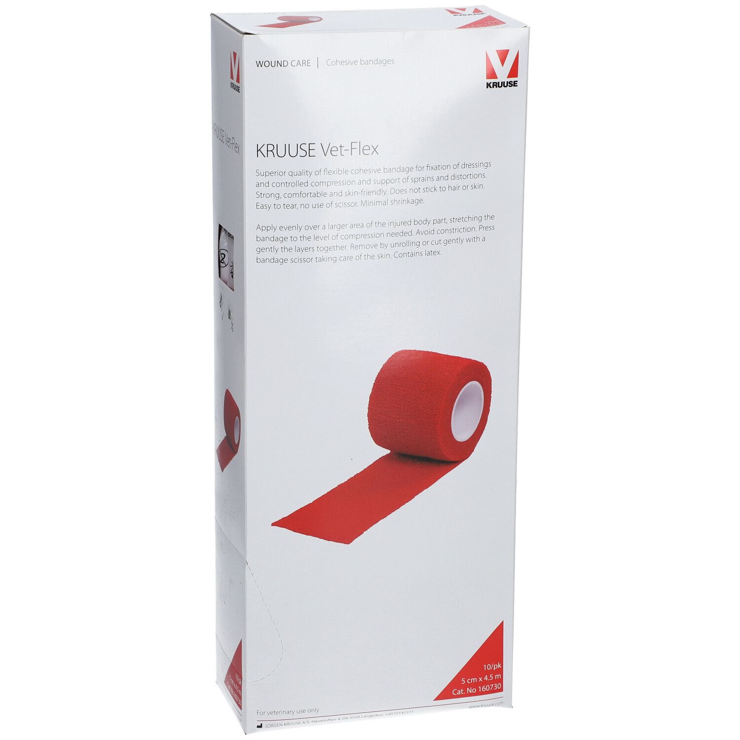 Rote Verbandrolle auf weißem Hintergrund. Aufdruck: KRUUSE Vet-Flex. Logo: rotes V. Produktverpackung mit Produktabbildung.