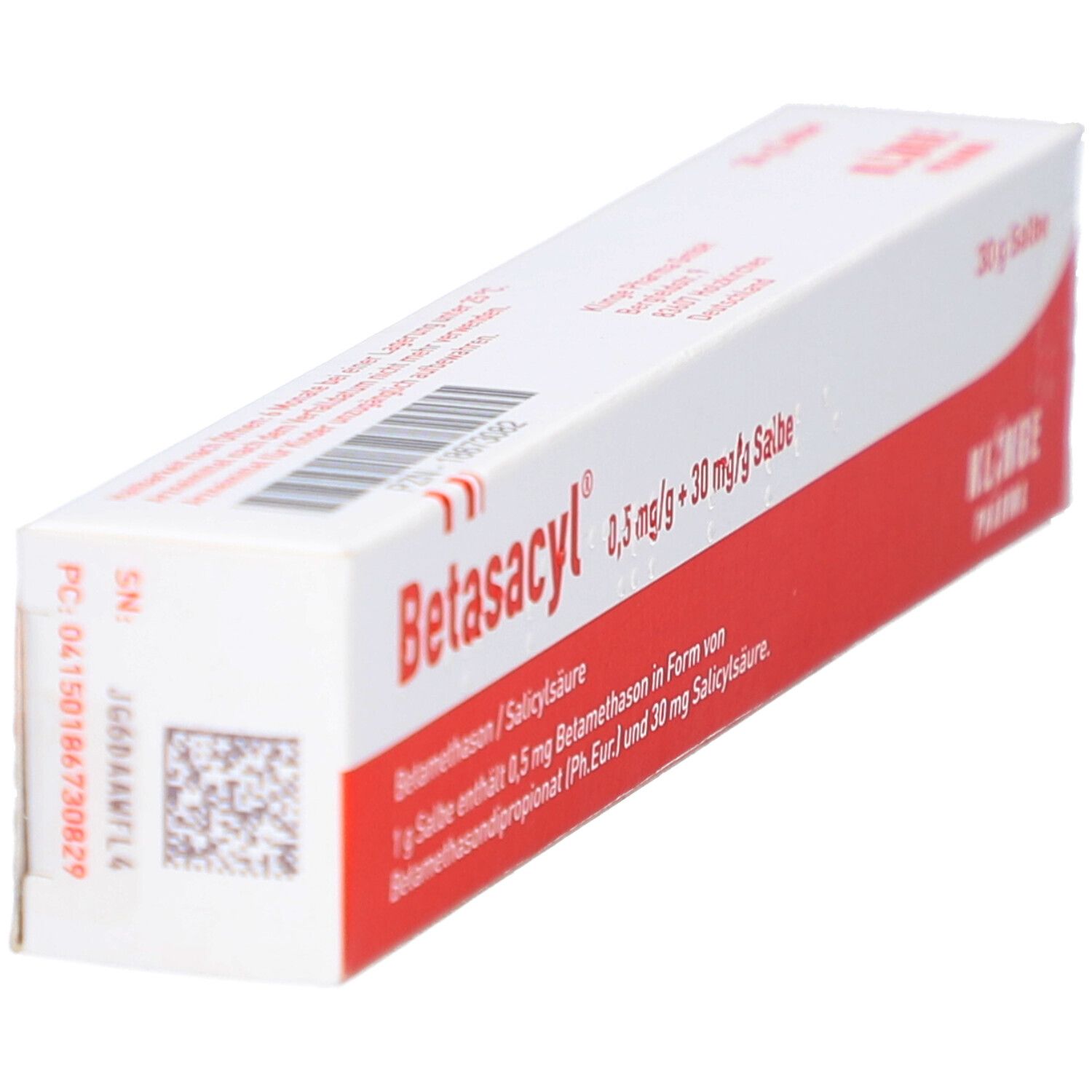 Betasacyl Salbe Verpackung. Weißer Karton mit rotem Streifen. Aufschrift: 0,5 mg/g + 30 mg/g Salbe. 30 g Salbe. Klinge Pharma. Barcode.