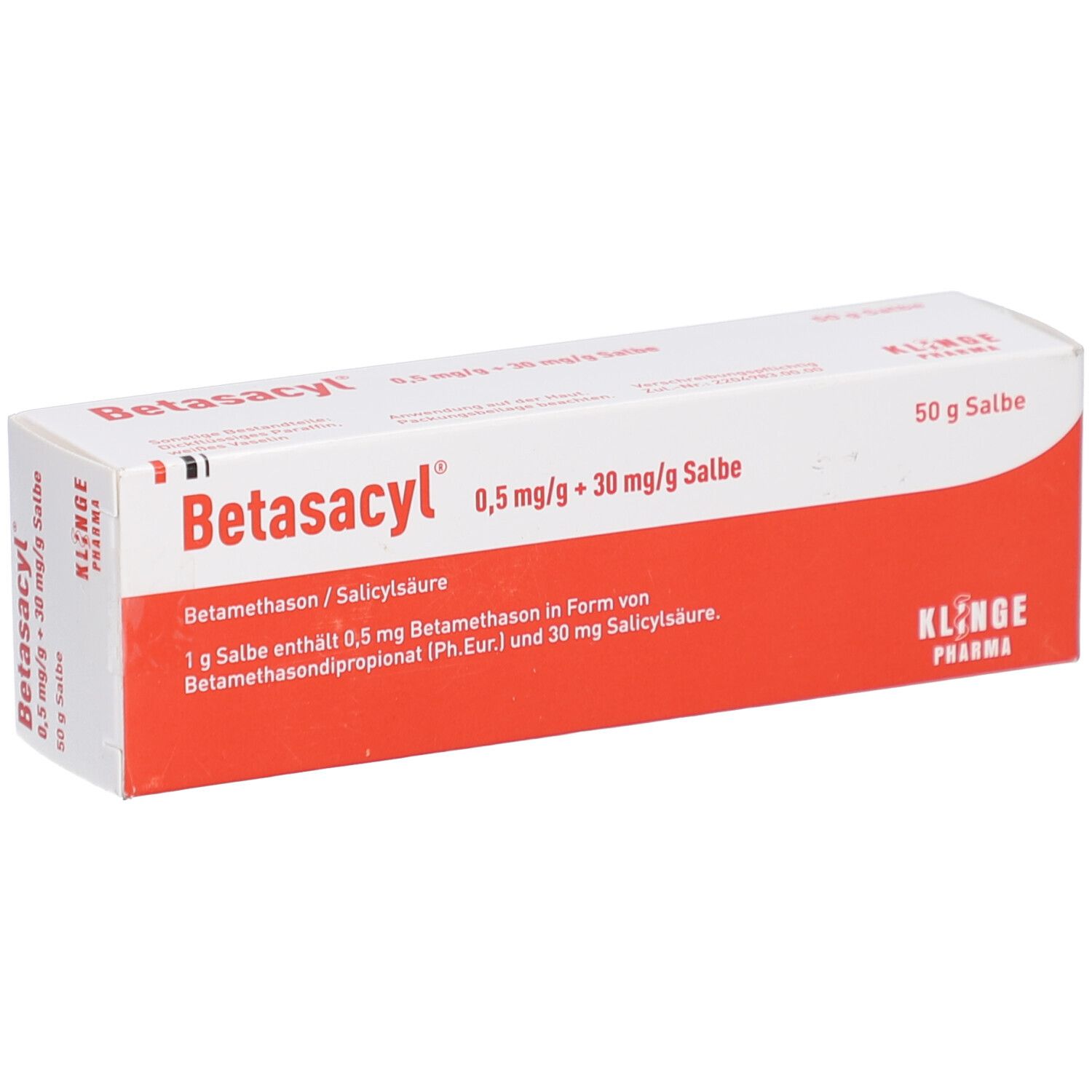 Weiße und rote Faltschachtel mit Produktinformationen. Aufschrift: Betasacyl 0,5 mg/g + 30 mg/g Salbe. Klinge Pharma.