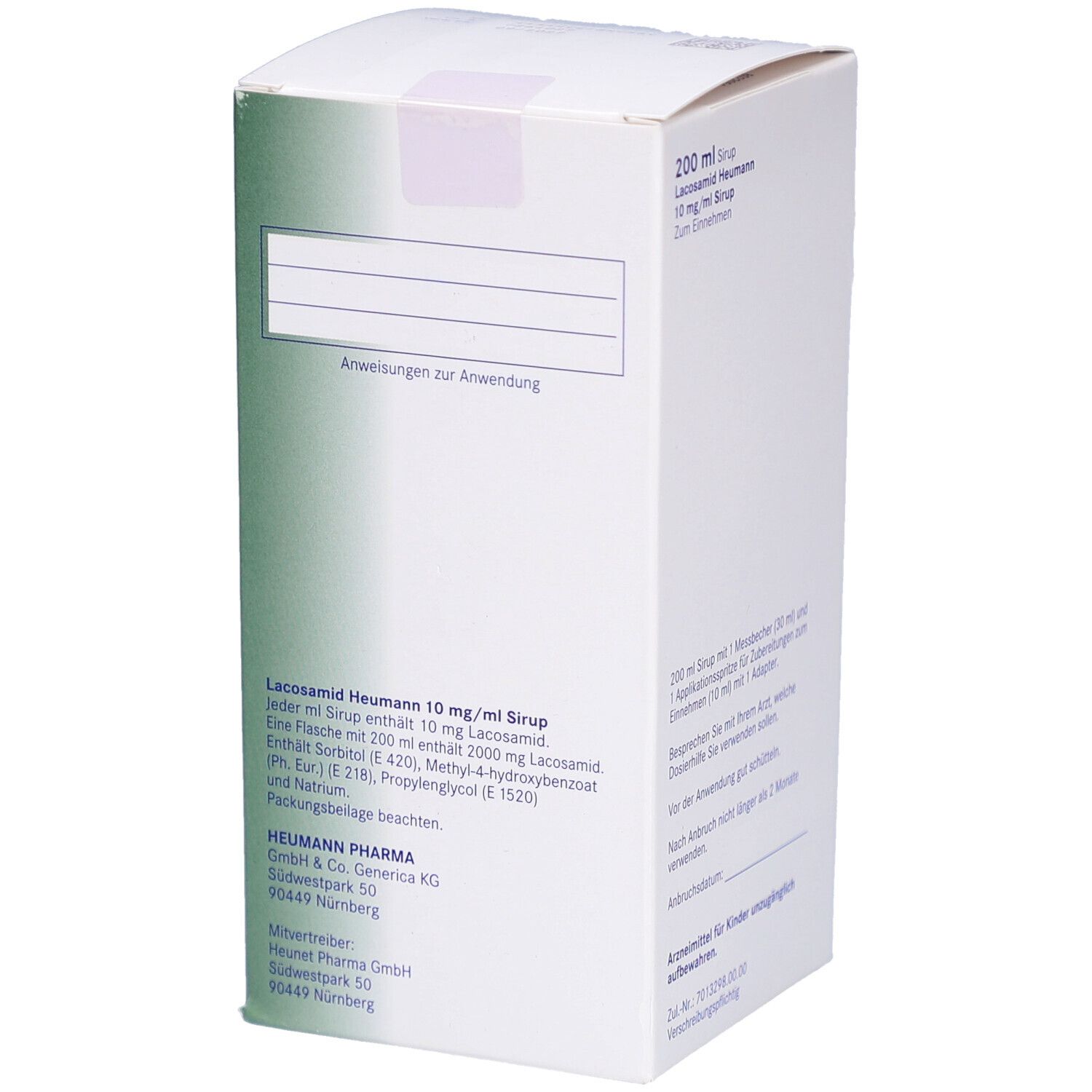 Weiße Faltschachtel mit grünen Akzenten. Rückseite mit Text und leerem Feld. Enthält Angaben zu Inhaltsstoffen und Hersteller.