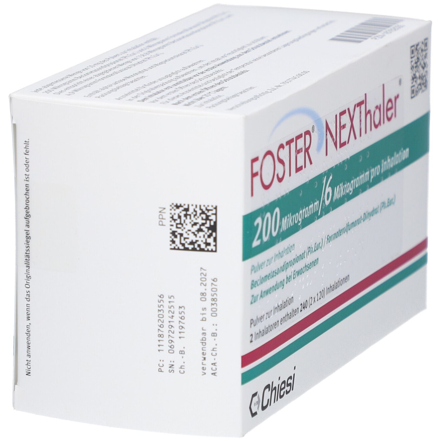 Schachtel FOSTER NEXThaler, schräg. Produktinformationen, QR-Code, Chiesi-Logo. Verfallsdatum und Chargennummer.